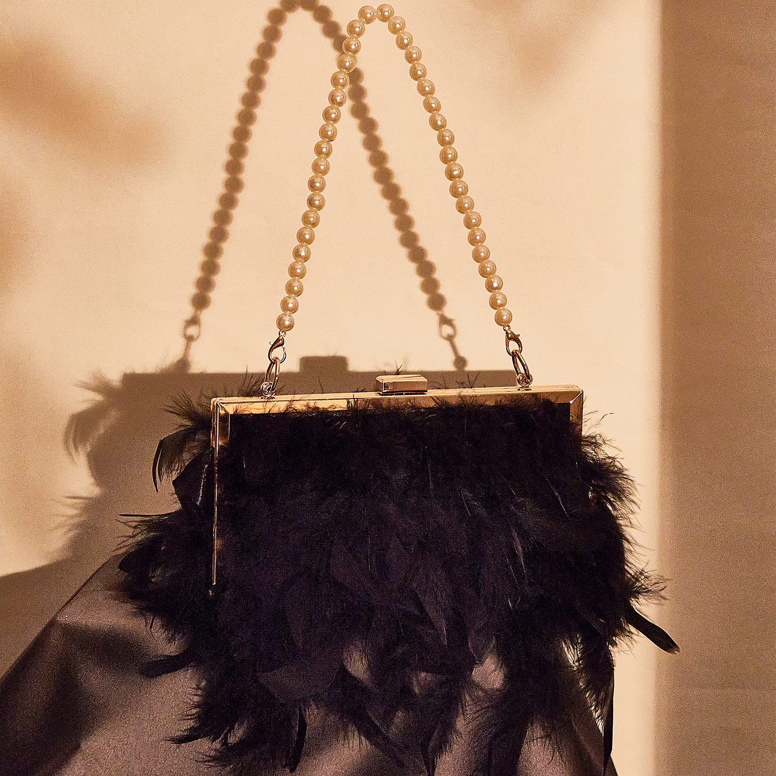 Amylove Feather Clutch Purse for Women - Elegant Furry Evening Bag with Glossy Fringe for Wedding, Bride & Special Occasions | Perfect for Prom, Gala & Formal Events