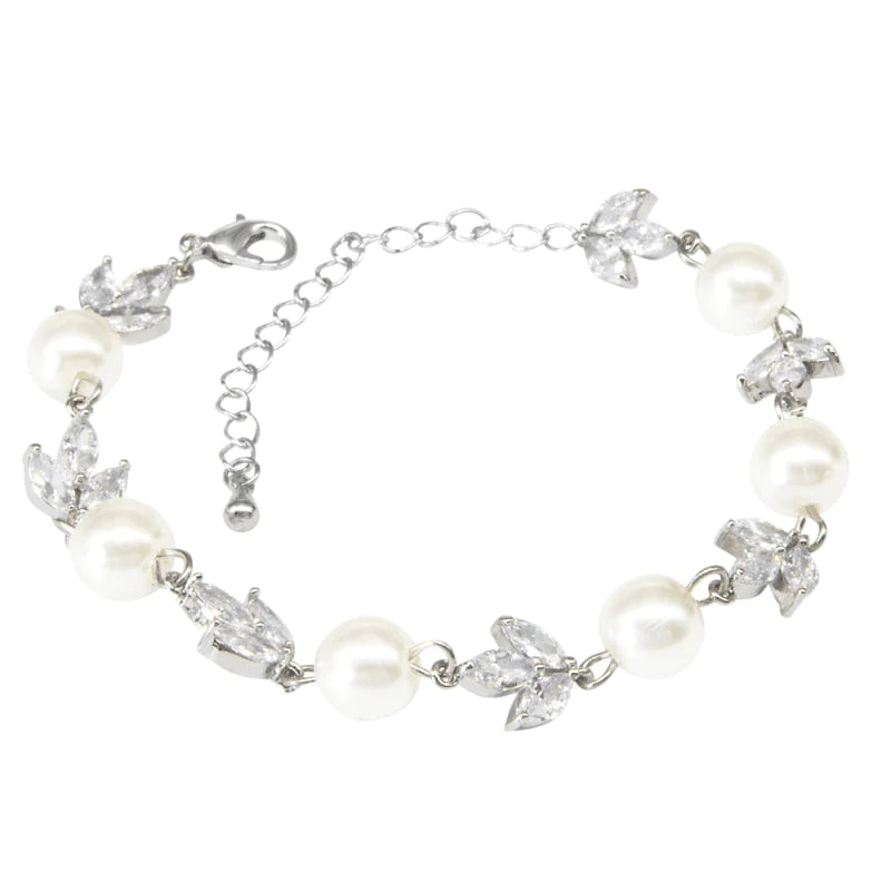 Elegant Silver Wedding Bracelet with Pearls & Crystals - Perfect for Brides, Bridesmaids & Anniversary Gifts - 7539