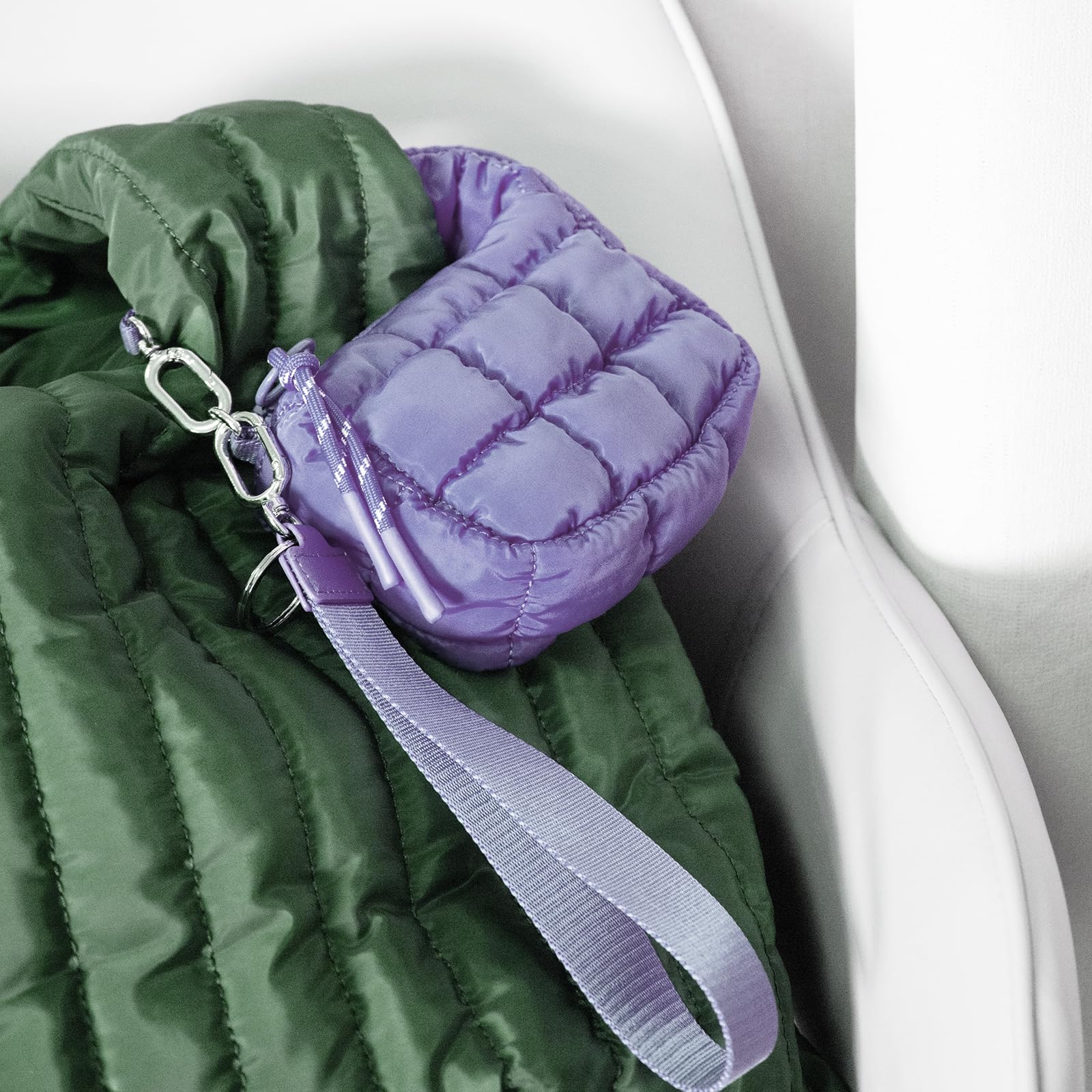 Mini Quilted Wristlet Bag for Women - Stylish Puffer Handbag, Elegant Evening Clutch & Cute Lipstick Holder | Perfect Gift for Her, Date Night & Special Occasions