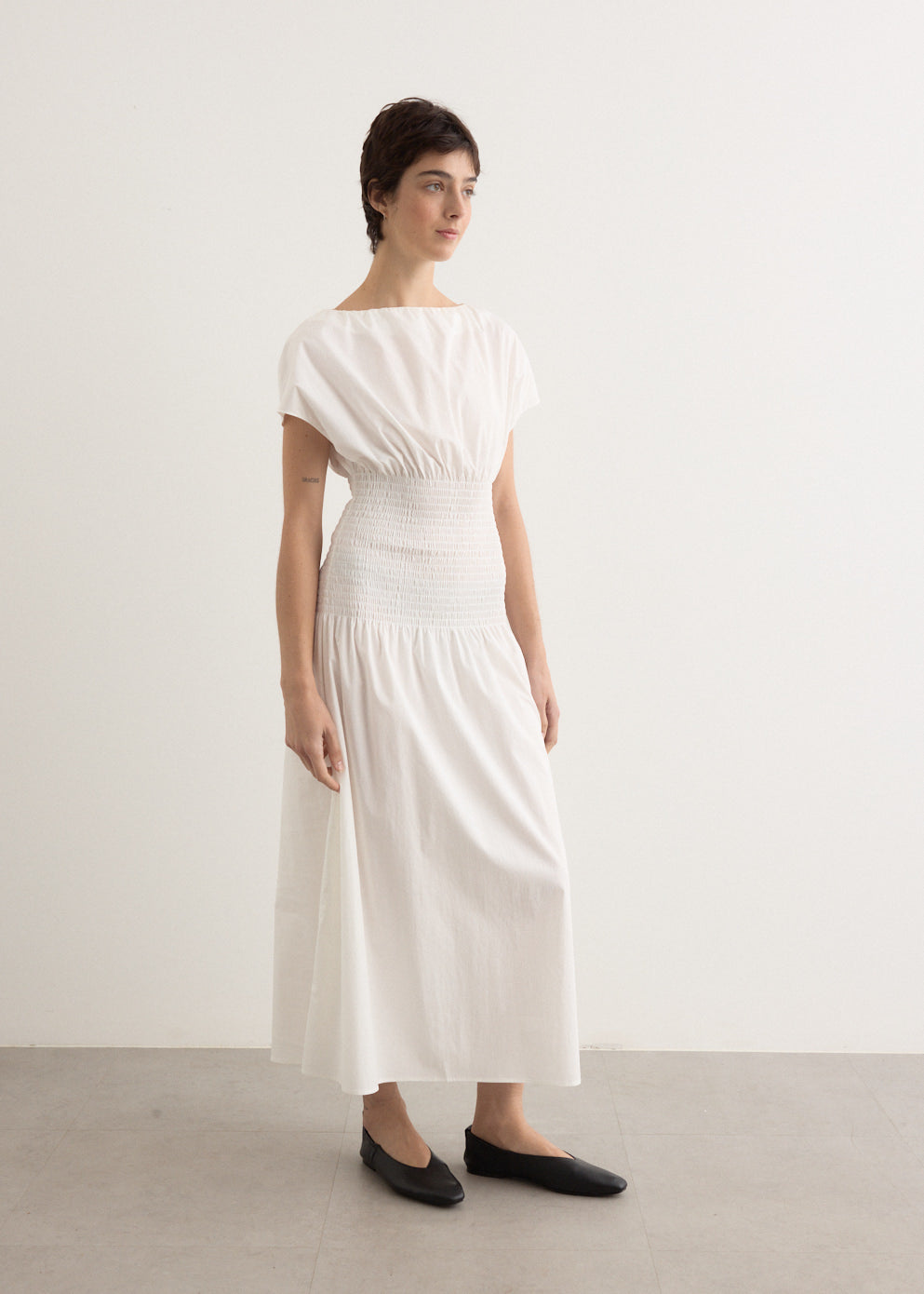 Ava Women's Dress Size 49 40 in White - Elegant & Comfortable for Casual Wear, Parties & Special Occasions