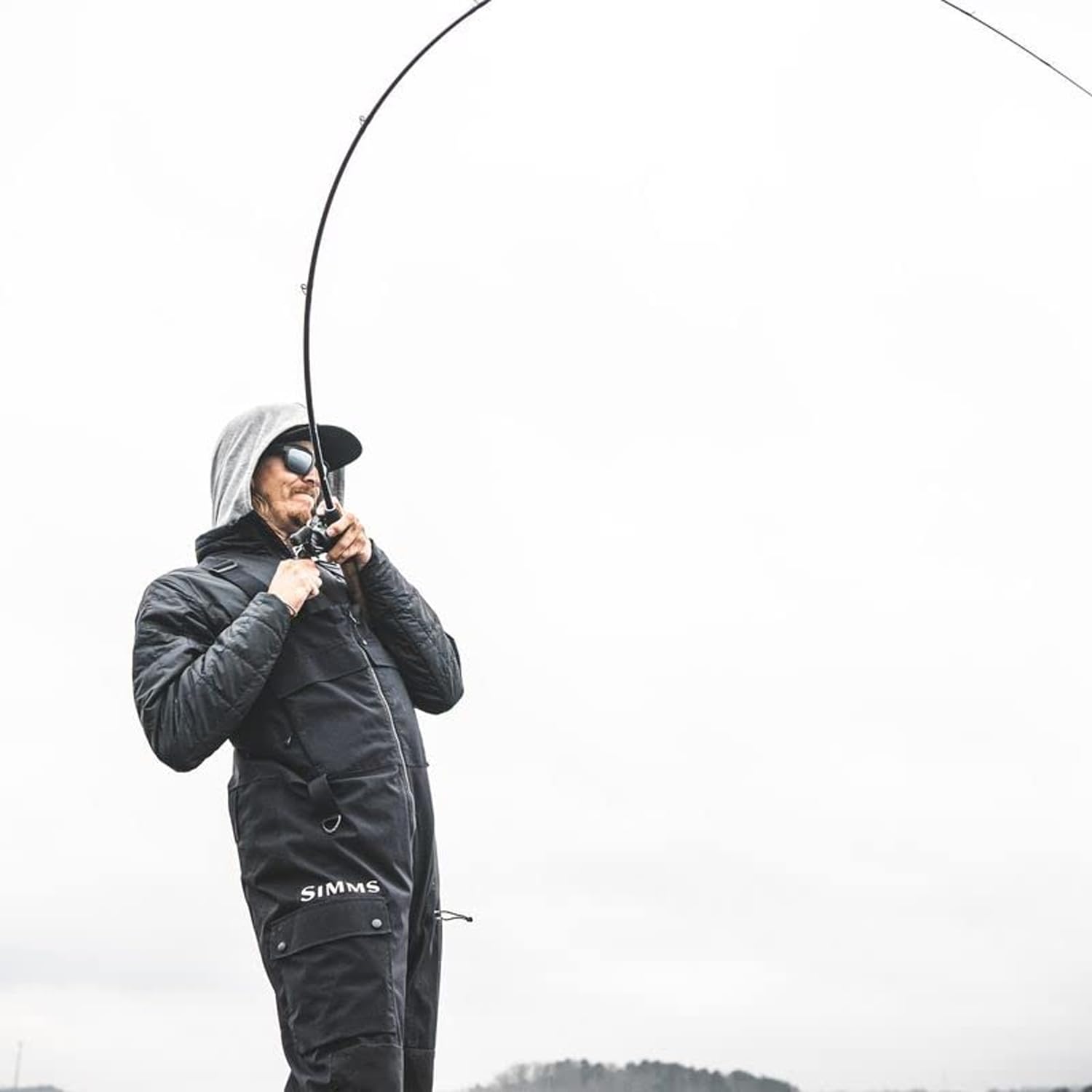 **Simms CX Waterproof Fishing Bibs for Men – Durable, Adjustable Rain Pants with Reinforced Panels & Waterproof Pockets – Ideal for Fly Fishing, Kayaking & Outdoor Adventures**