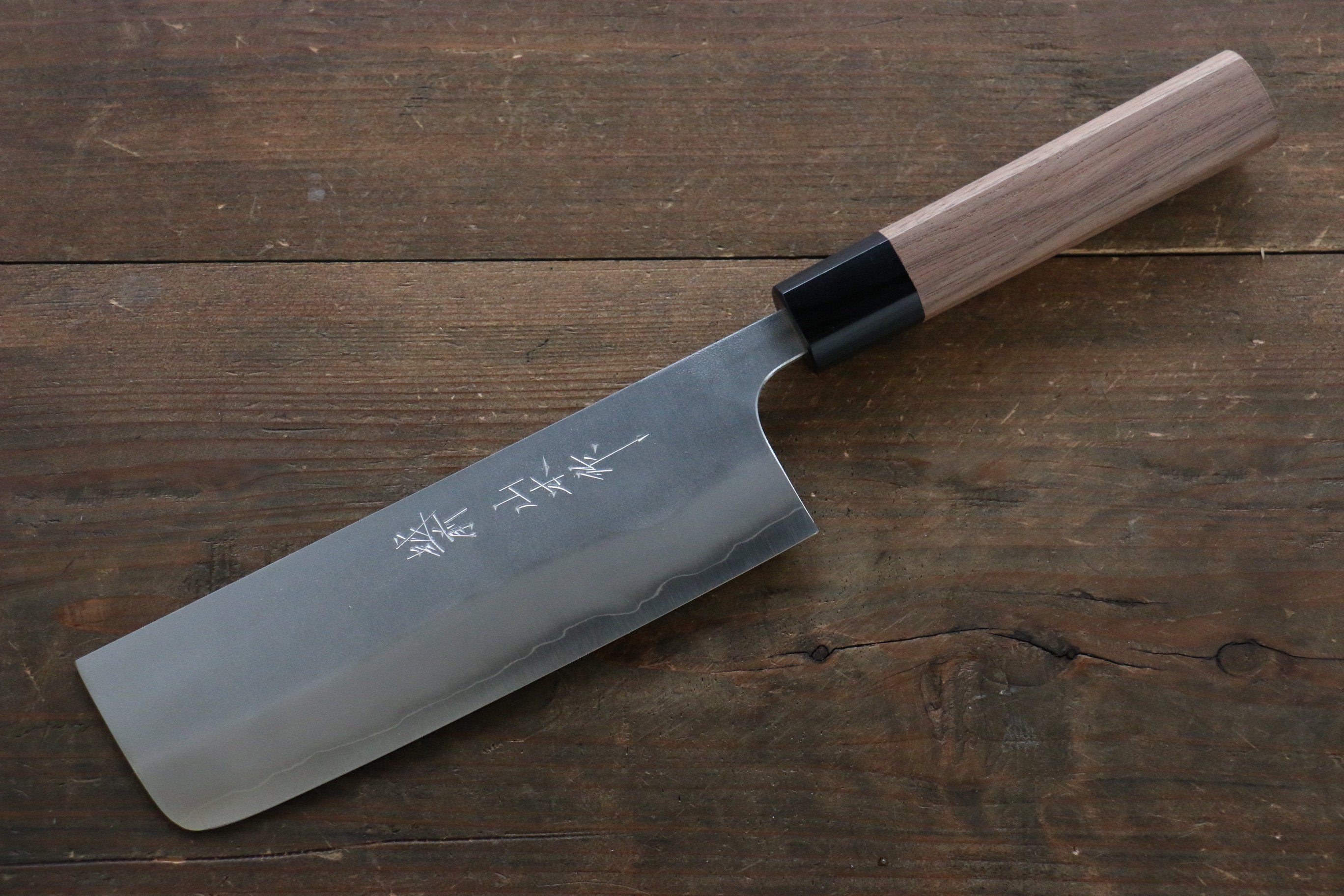 Nao Yamamoto Nashiji Nakiri Knife 165mm - Japanese Silver Steel No.3 Blade with Walnut Handle - Perfect for Vegetable Chopping, Slicing & Food Prep