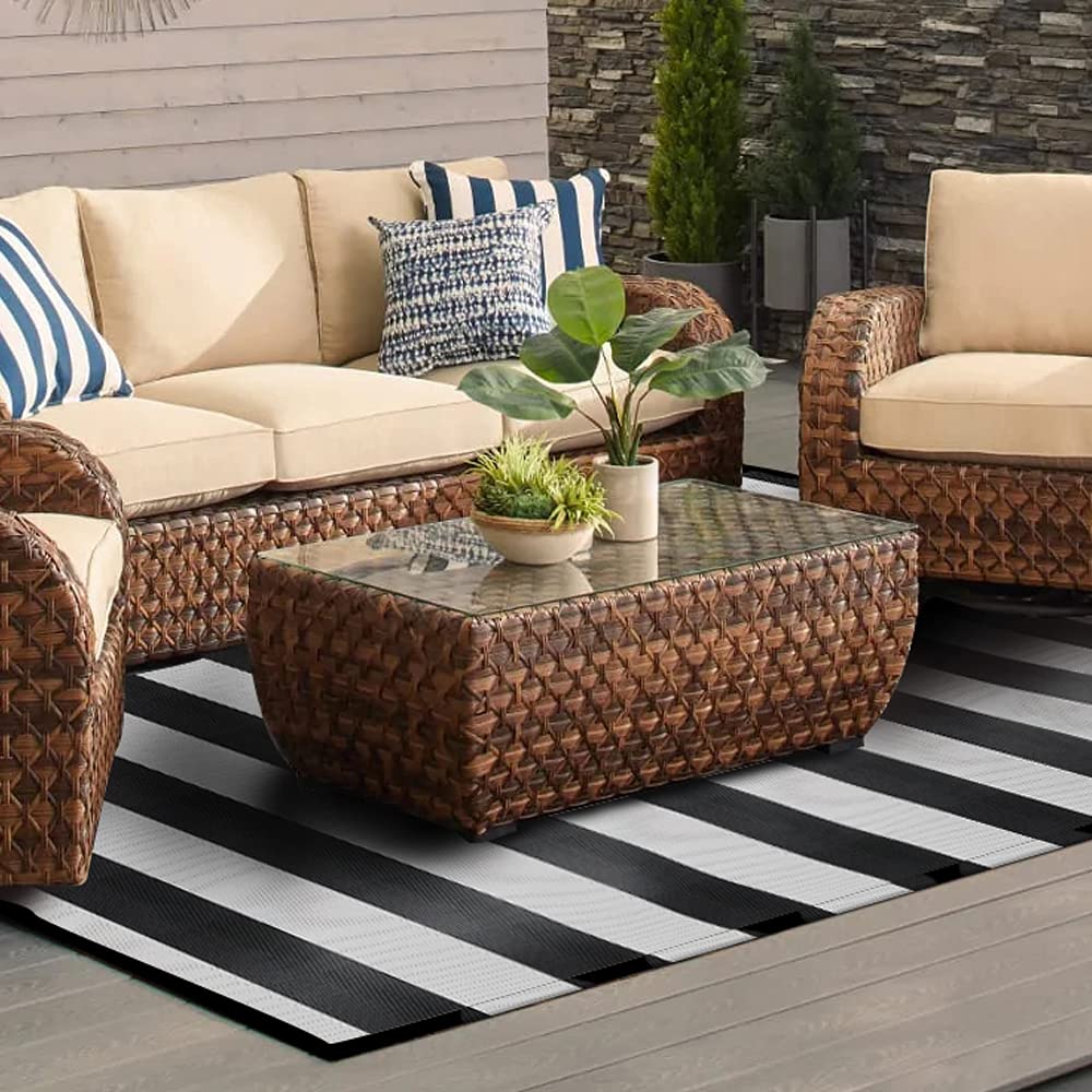 PCINFUNS 5'x8' Waterproof Plastic Straw Rug - Reversible Outdoor Patio Mat for RV, Deck, Porch, Camping, Picnic, Beach & Balcony - Foldable, Durable & Easy to Clean - Perfect for Outdoor Gatherings, Poolside Lounging & Summer Entertaining (Black & White)