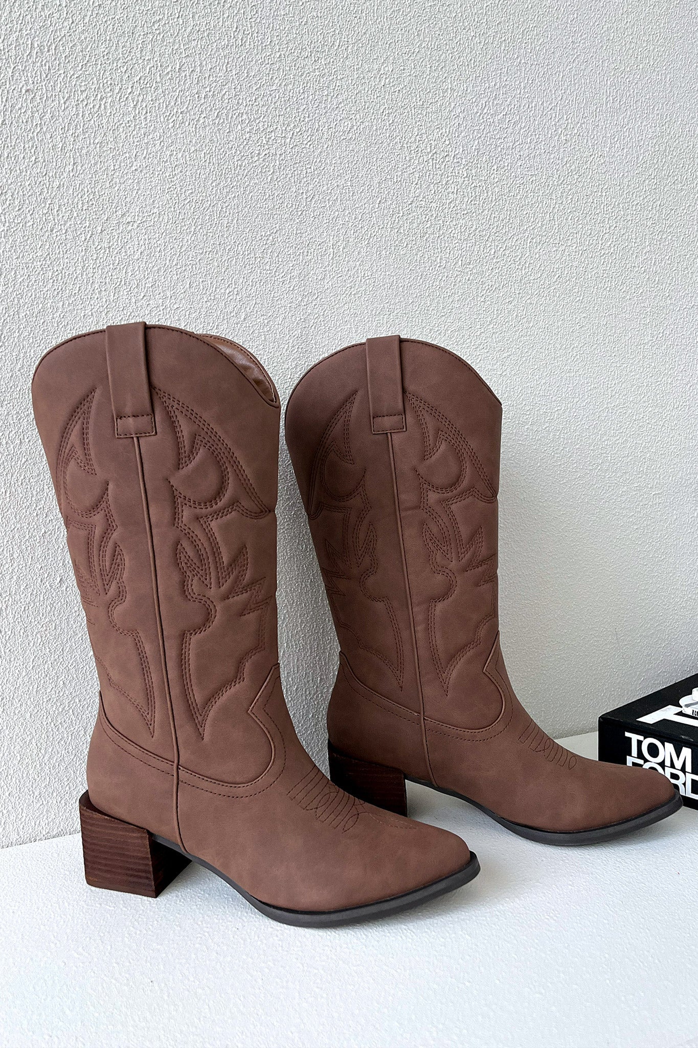 Premium Jagger Cowboy Boots in Cocoa Brown - Genuine Leather Western Boots for Men & Women | Perfect for Country Dancing, Rodeos & Outdoor Adventures