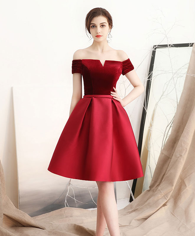 Elegant Burgundy Satin Short Prom Dress for Homecoming | Sexy Cocktail Party Dress for Women | Perfect for Dances, Formals & Special Occasions