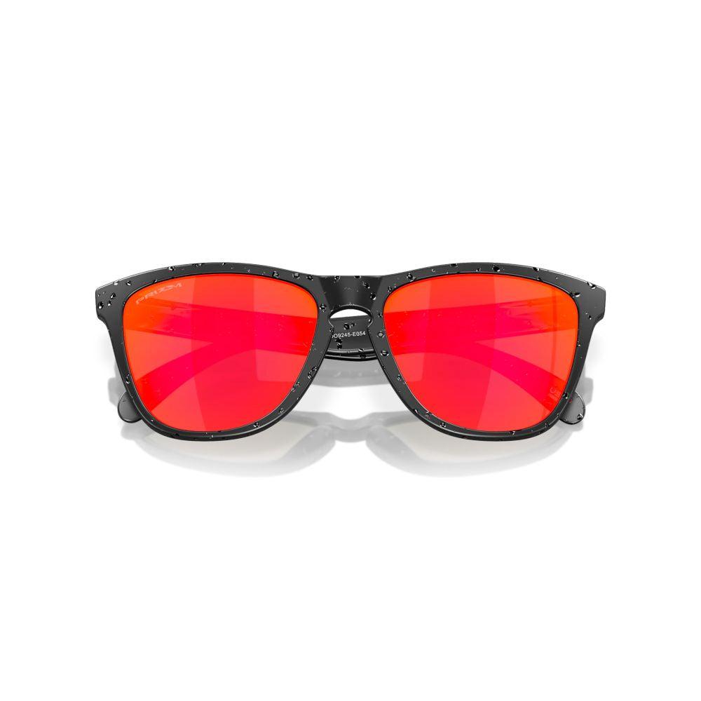 Oakley Frogskins Sunglasses - Low Bridge Fit for Comfort - Polarized UV Protection - Stylish & Durable for Outdoor Sports, Driving & Everyday Wear