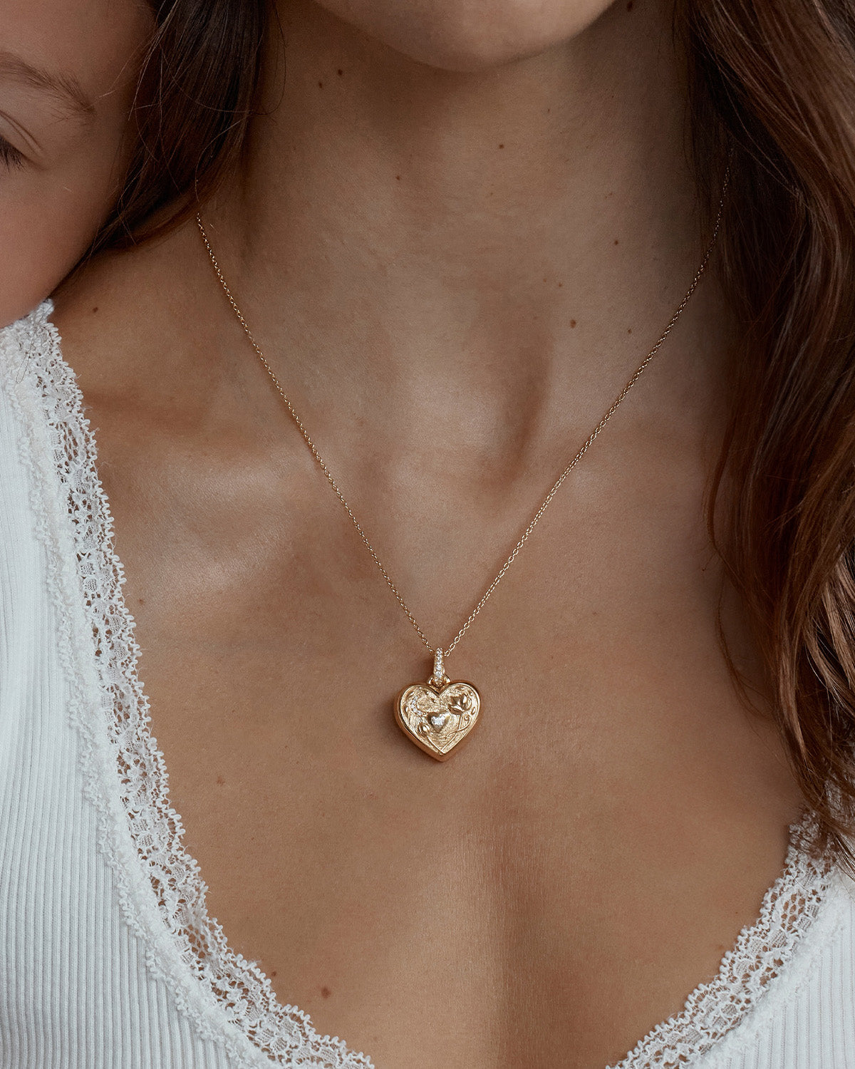 18k Gold Vermeil Blooming Together Large Heart Locket Pendant Necklace - Romantic Gift for Anniversary, Valentine's Day & Mother's Day - Perfect for Layering & Special Occasions
