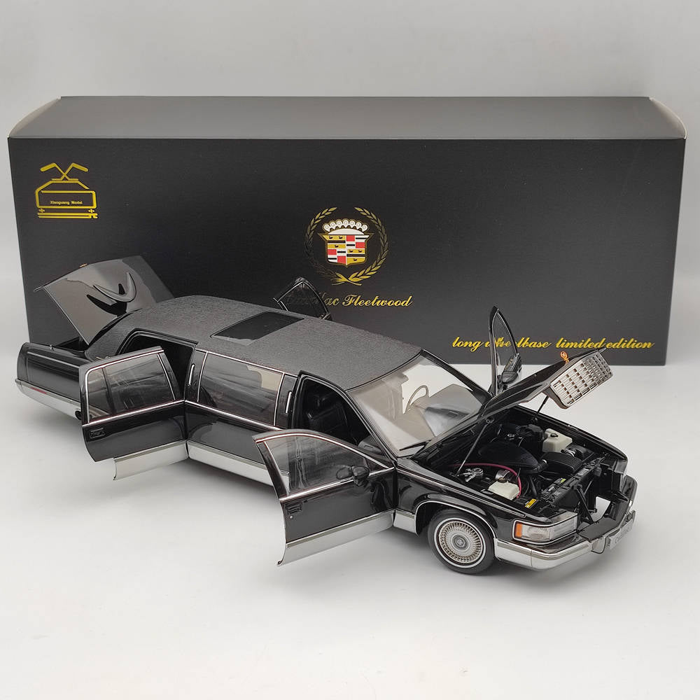 1:18 Scale Cadillac Fleetwood Long Wheelbase Diecast Model Car - Gold Logo Limited Edition (Only 99 Pieces) - Collectible Toy Car Gift for Adults & Car Enthusiasts - Perfect for Display, Collection and Special Occasion Gifts
