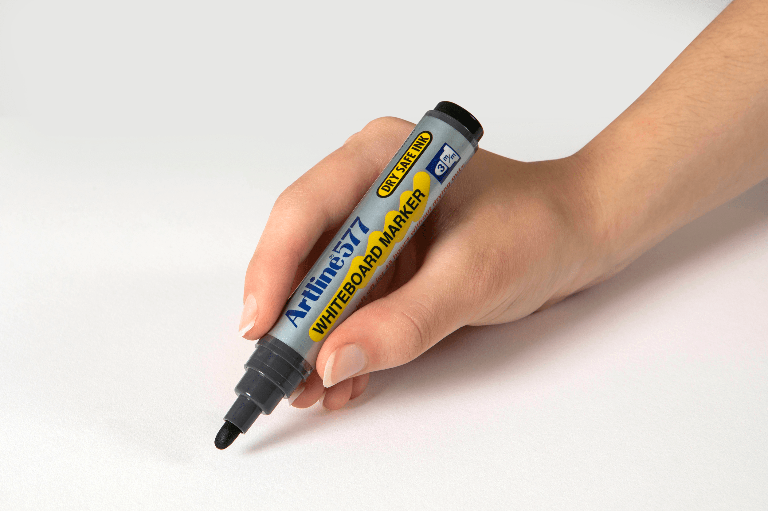 Artline 577 Whiteboard Marker - 3mm Bullet Tip Black Dry Erase Markers for Office, Classroom & Home Use - Ideal for Whiteboards, Glass Boards & Presentations
