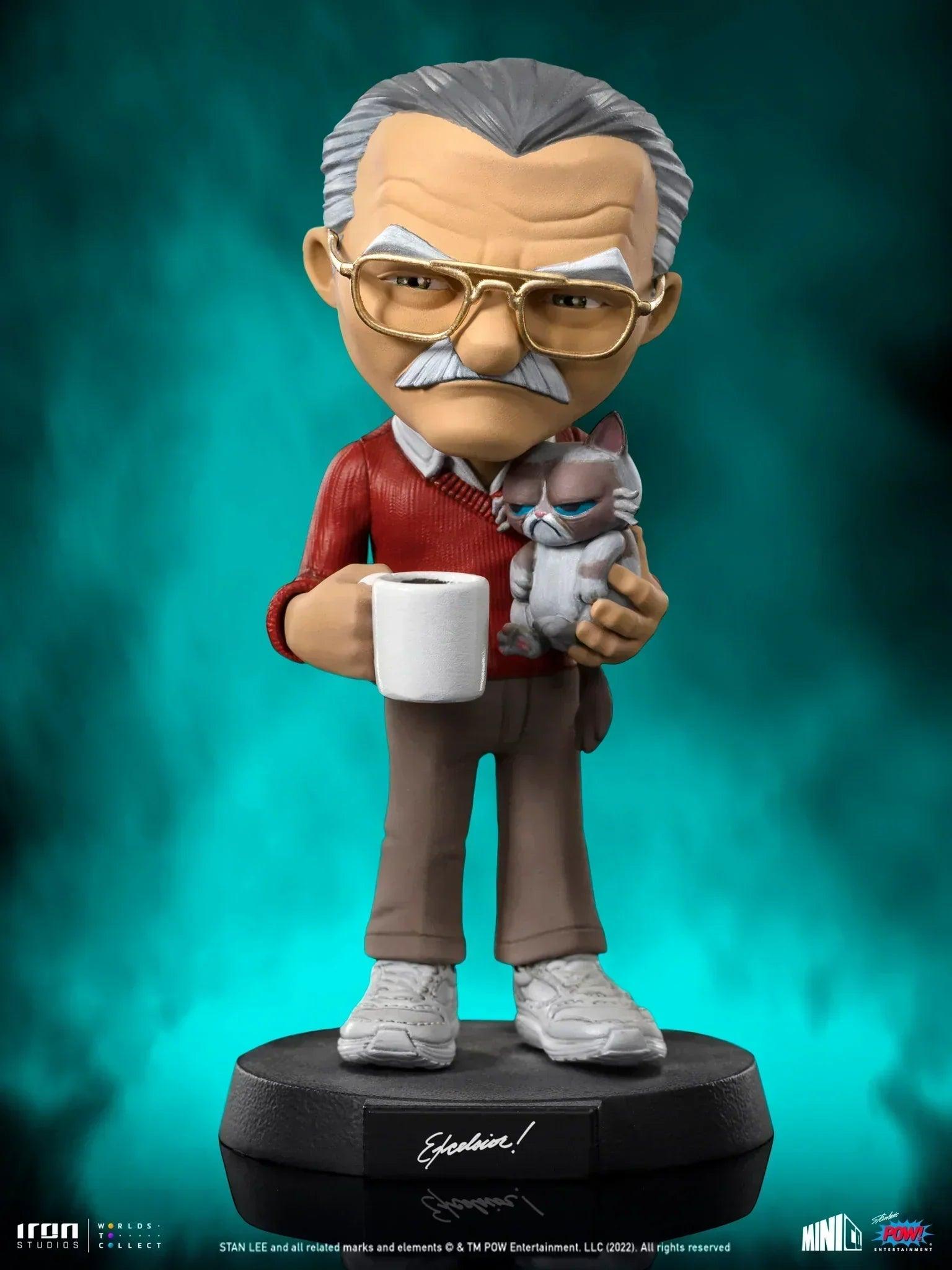 Stan Lee with Grumpy Cat MiniCo Figure by Iron Studios & Pow! Studios - Collectible Marvel Comic Book Character Statue for Display, Gifts & Pop Culture Enthusiasts