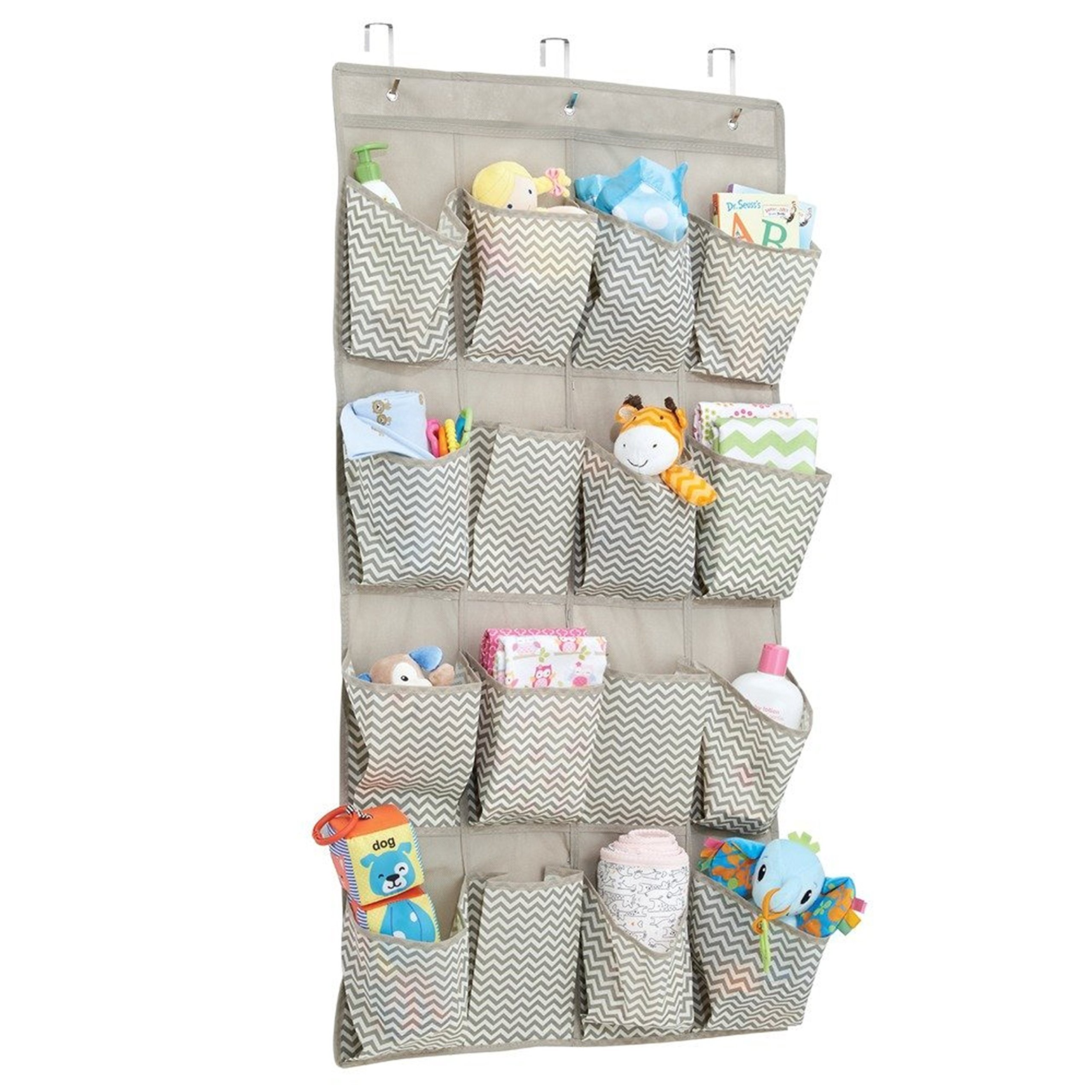InterDesign 16-Pocket Over Door Hanging Shoe Organizer | Space-Saving Closet Storage System in Taupe Chevron Pattern – Perfect for Bedrooms, Closets & Entryways