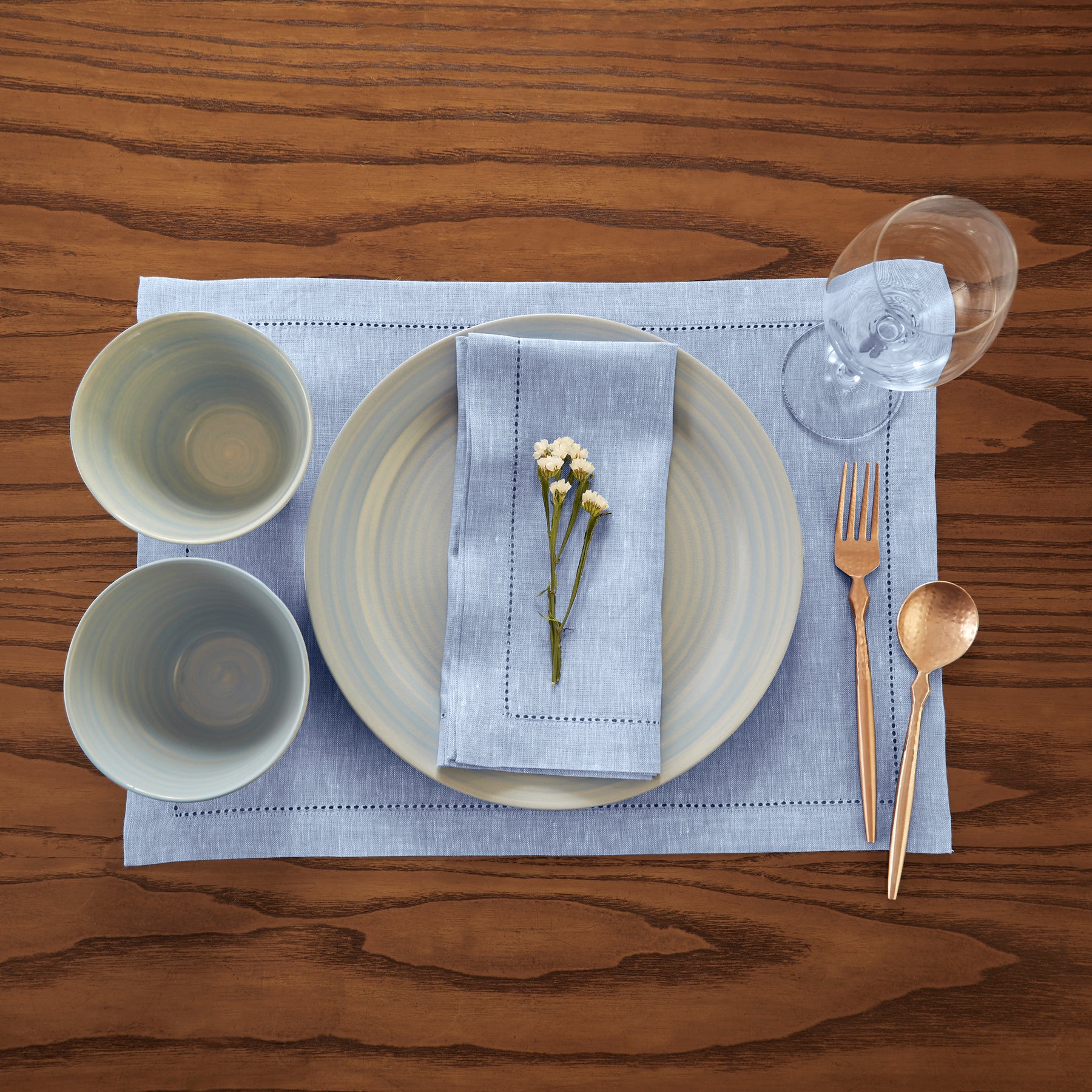 Premium Milan Placemats Set of 4 - Waterproof & Heat-Resistant Table Mats for Dining, Kitchen, and Party Decor - Elegant Home Tableware Accessories