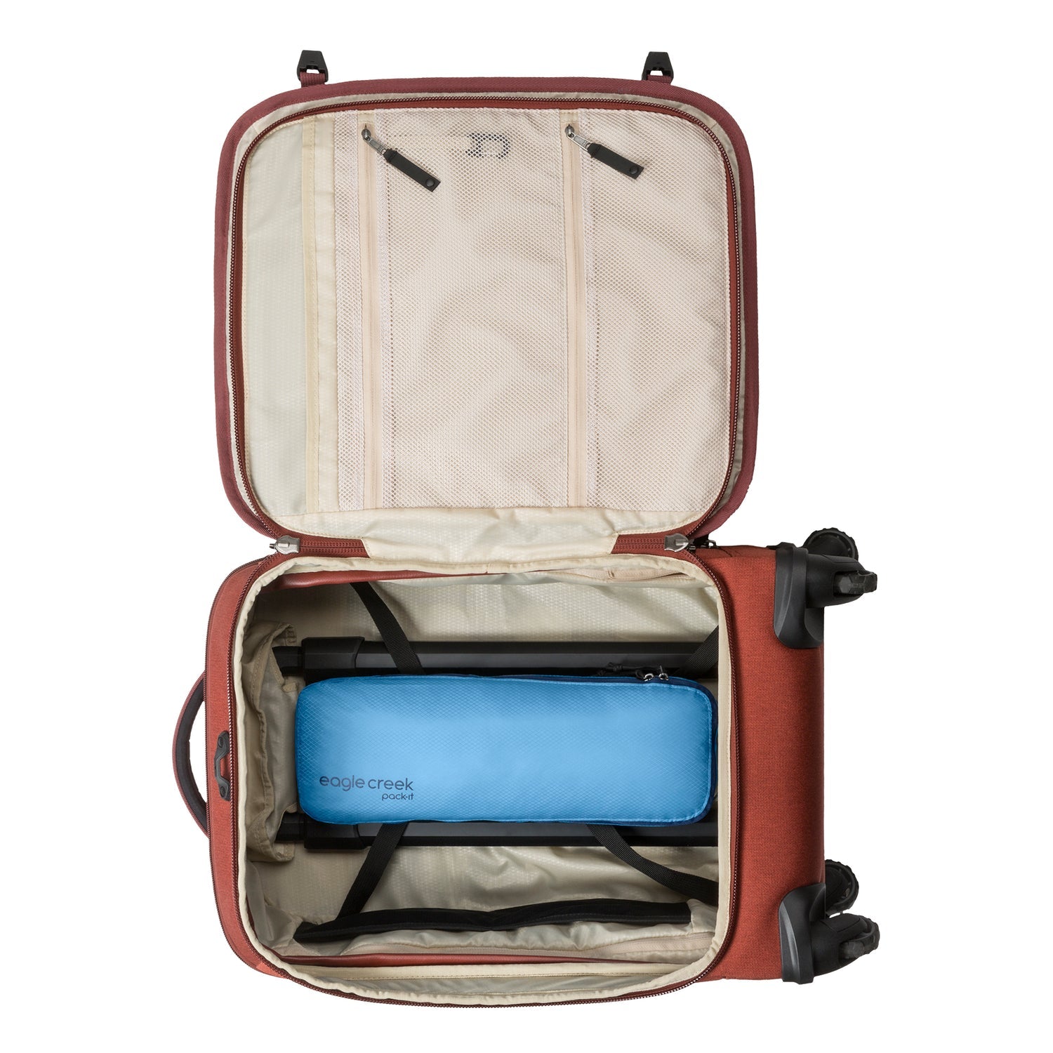 Eagle Creek Pack It Isolate Slim Cube M - Lightweight Compression Packing Cube for Travel, Blue Dawn | Perfect for Backpacking, Business Trips & Organized Luggage