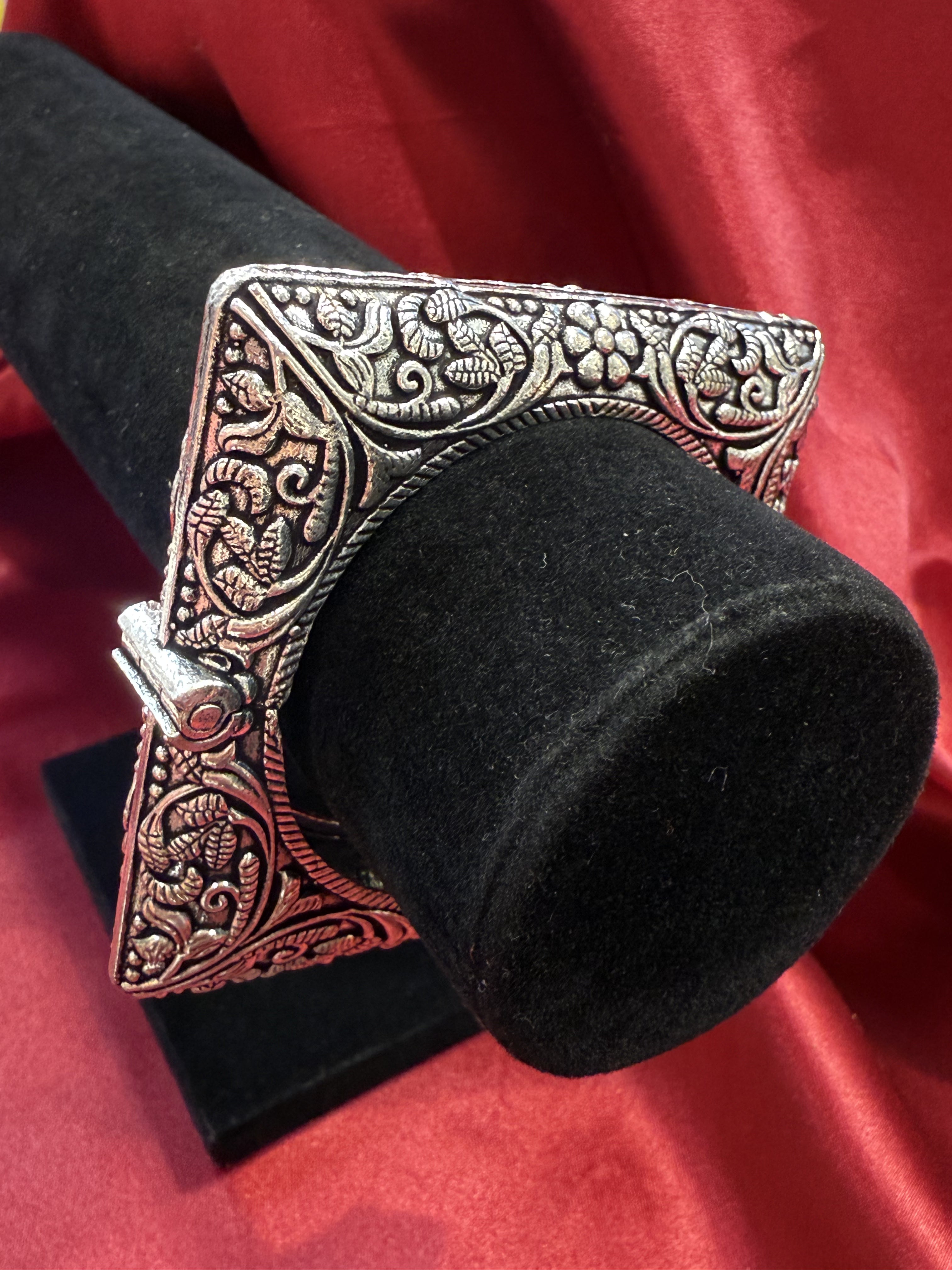 Handmade Tribal Oxidized Silver Ethnic Open Bridal Cuff Bracelet for Women - Square Design Kada Bangle - Perfect for Weddings, Boho Fashion & Festival Jewelry