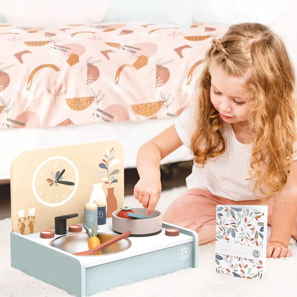 Speedy Monkey Wooden Kitchen Table - Durable & Stylish Dining Table for Small Spaces, Perfect for Breakfast Nook or Apartment Dining Area