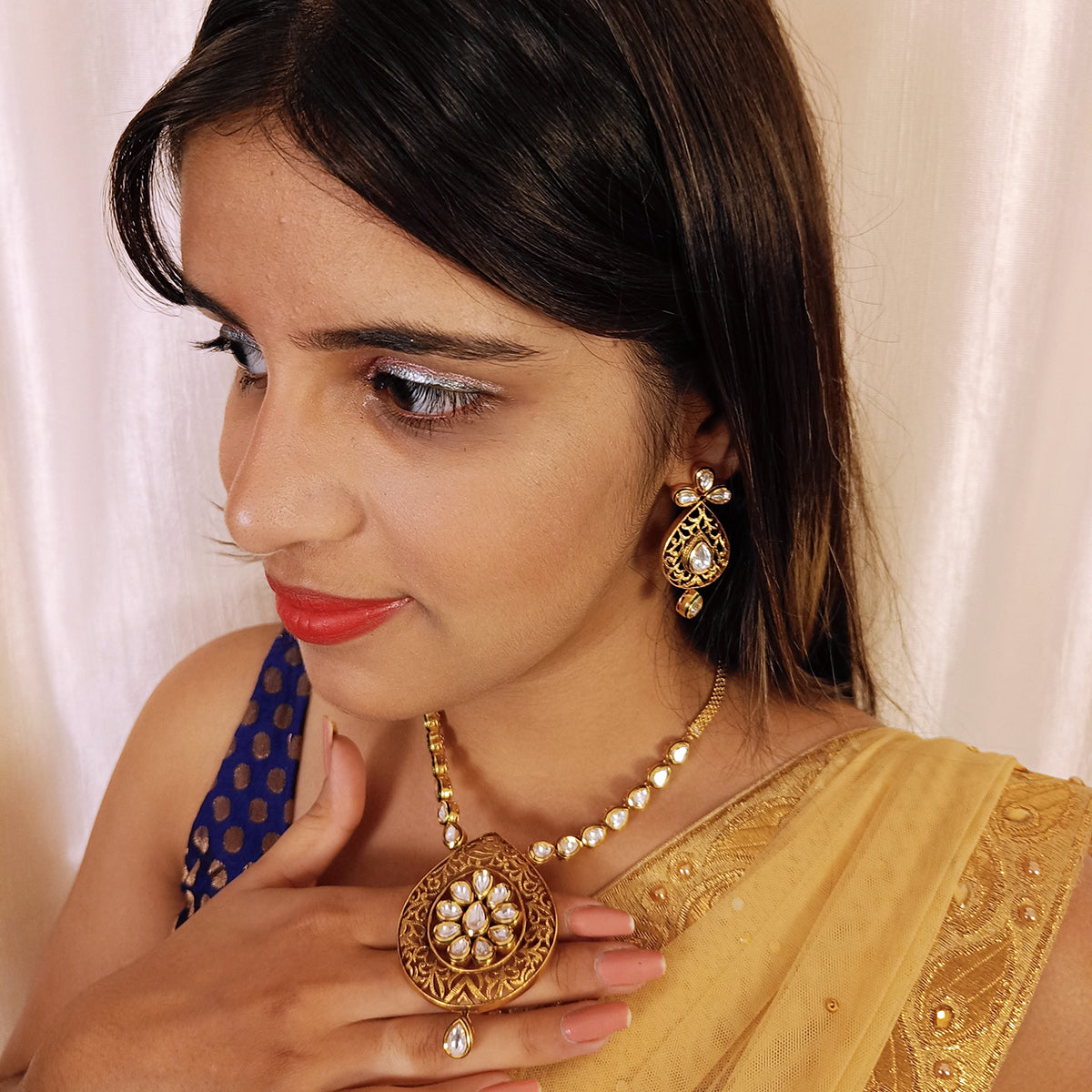 Elegant Gold Plated Kundan Necklace Set with Matching Earrings (D1162) - Perfect for Weddings, Parties & Special Occasions