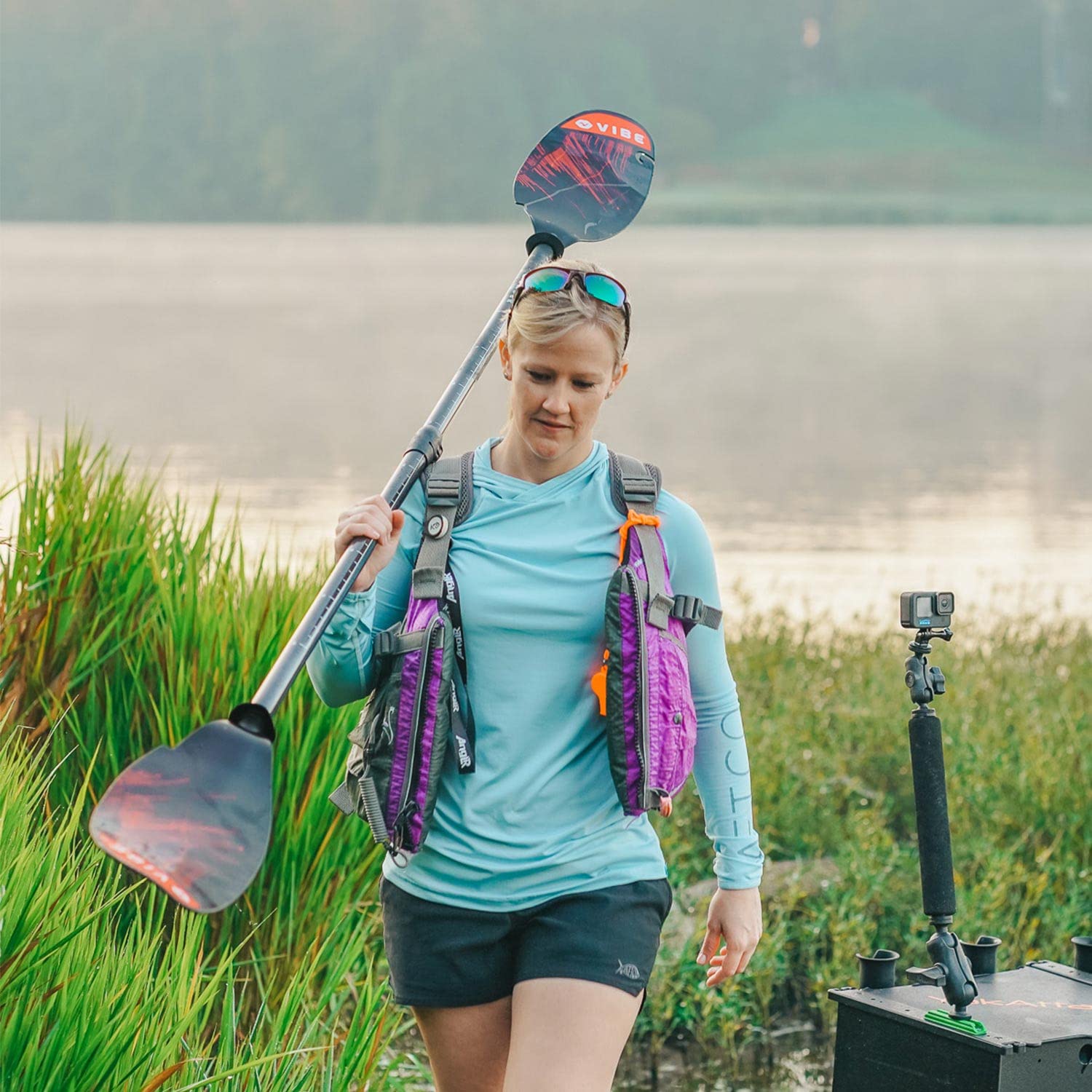 Vibe Ember Kayak Angler Fishing Paddle - Lightweight Carbon Fiber Shaft & Fiberglass Blades - Adjustable 240-260cm - Built-in Retrieval Hook & Dock Pull - Perfect for Kayak Fishing, Camping & Water Sports