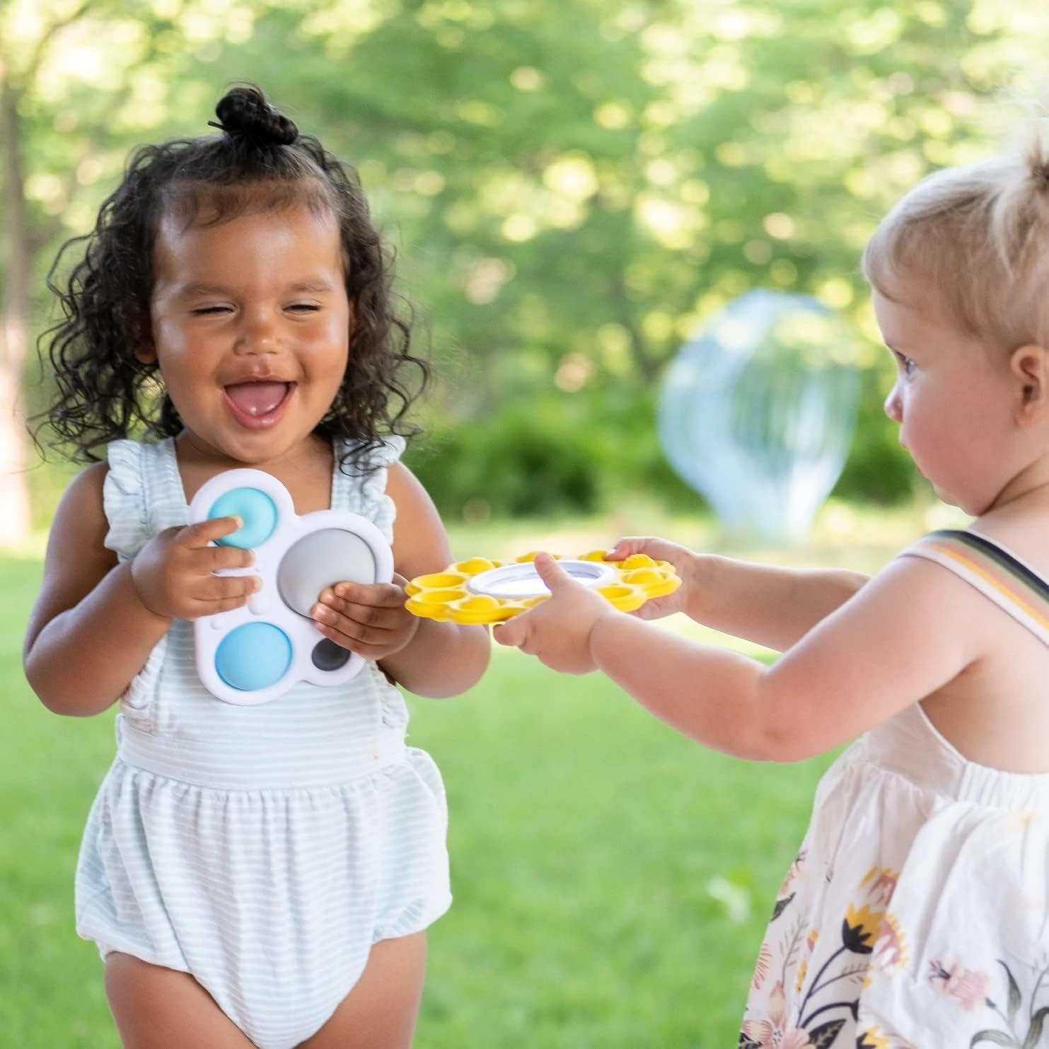 Fat Brain Toys Dimpl Billow & Bright - Sensory Baby Toy for Fine Motor Skills Development - Perfect for Playtime, Learning, and Stress Relief
