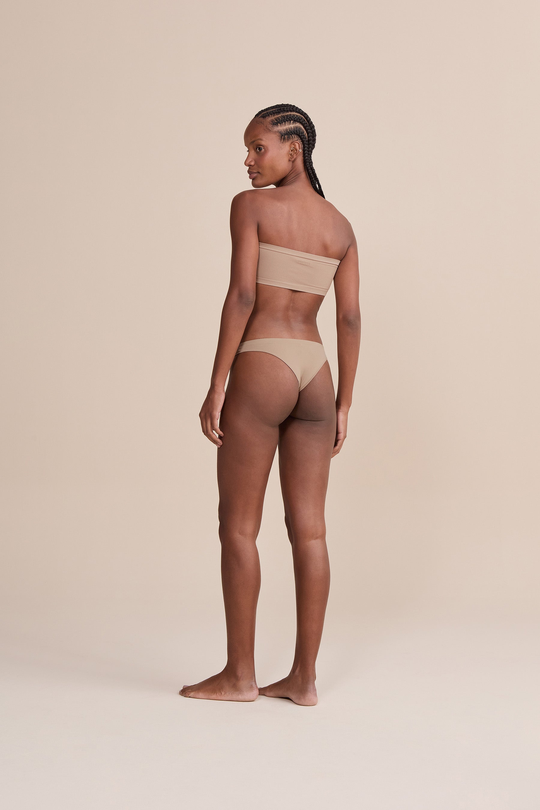 Seamless Basic Thong Panties for Women - Soft Comfortable No Show Underwear - Perfect for Yoga, Workout & Everyday Wear