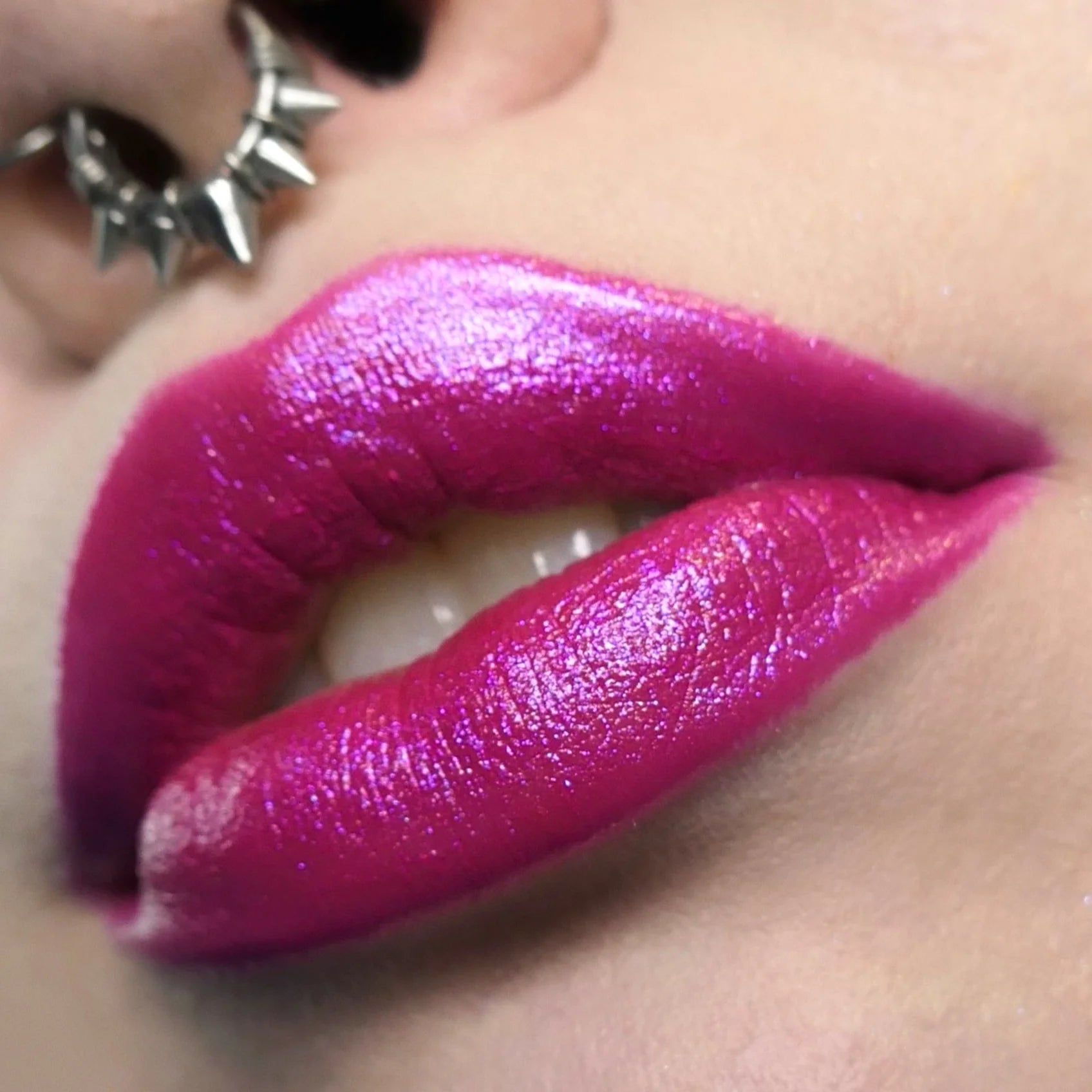 Menacing Metals Lipstick - Long Lasting Matte Metallic Lipstick for Women | Bold & Vibrant Colors | Perfect for Parties, Cosplay & Night Out Makeup