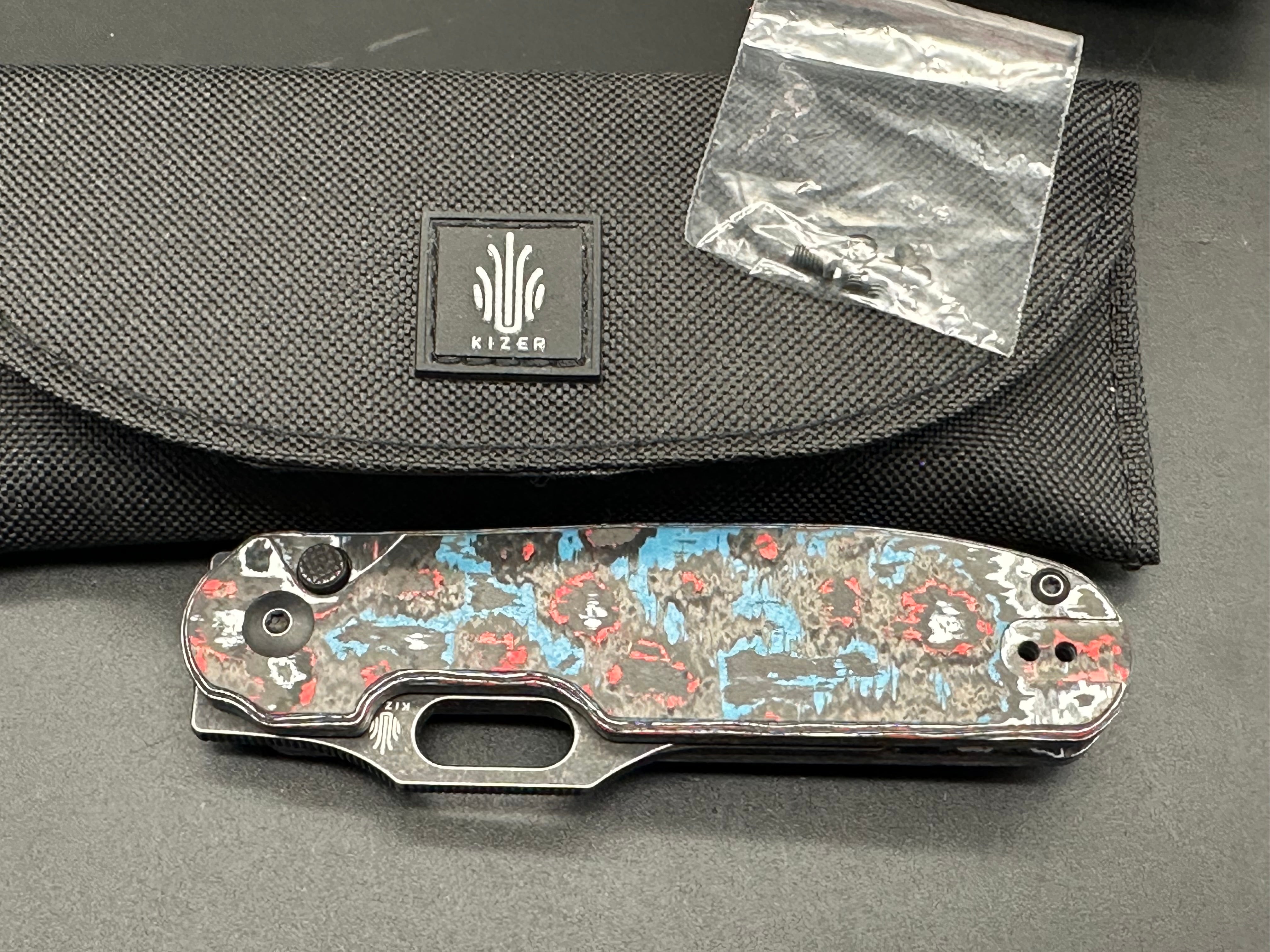 Kizer Cormorant Plunge Lock Folding Pocket Knife - Blue/Black FatCarbon Handle, 3.15