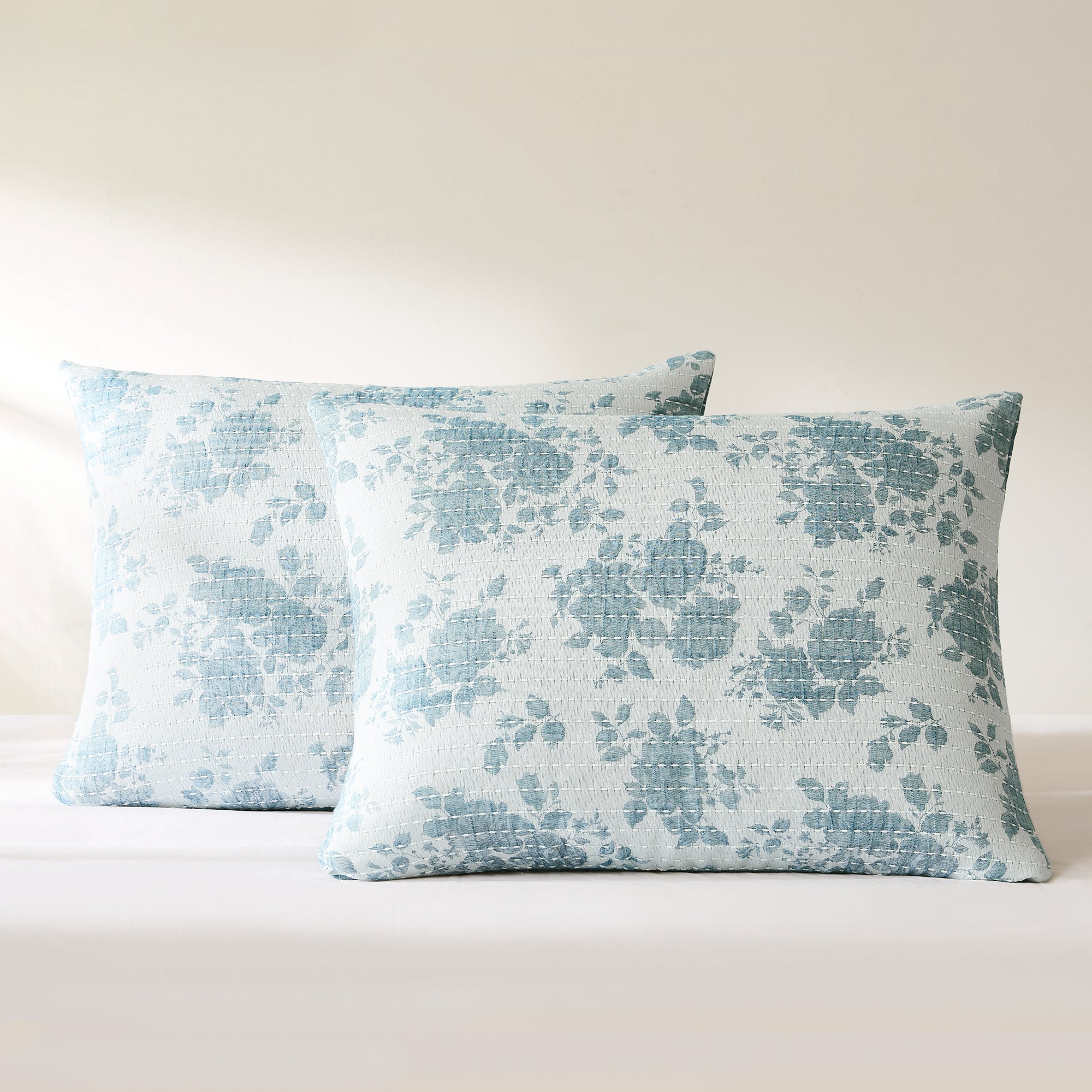 Luxury Rose Garden Jacquard Matelasse Coverlet Set - Queen Size Bedspread with Elegant Pick Stitch Design | Perfect for Master Bedroom Decor, Guest Room & Hotel Luxury Bedding