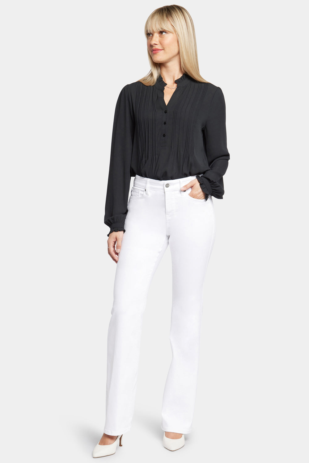Blake Slim Flared Jeans for Petite Women | High-Waist Stretch Denim Pants in Optic White | Perfect for Casual Wear, Office Outfits & Date Nights