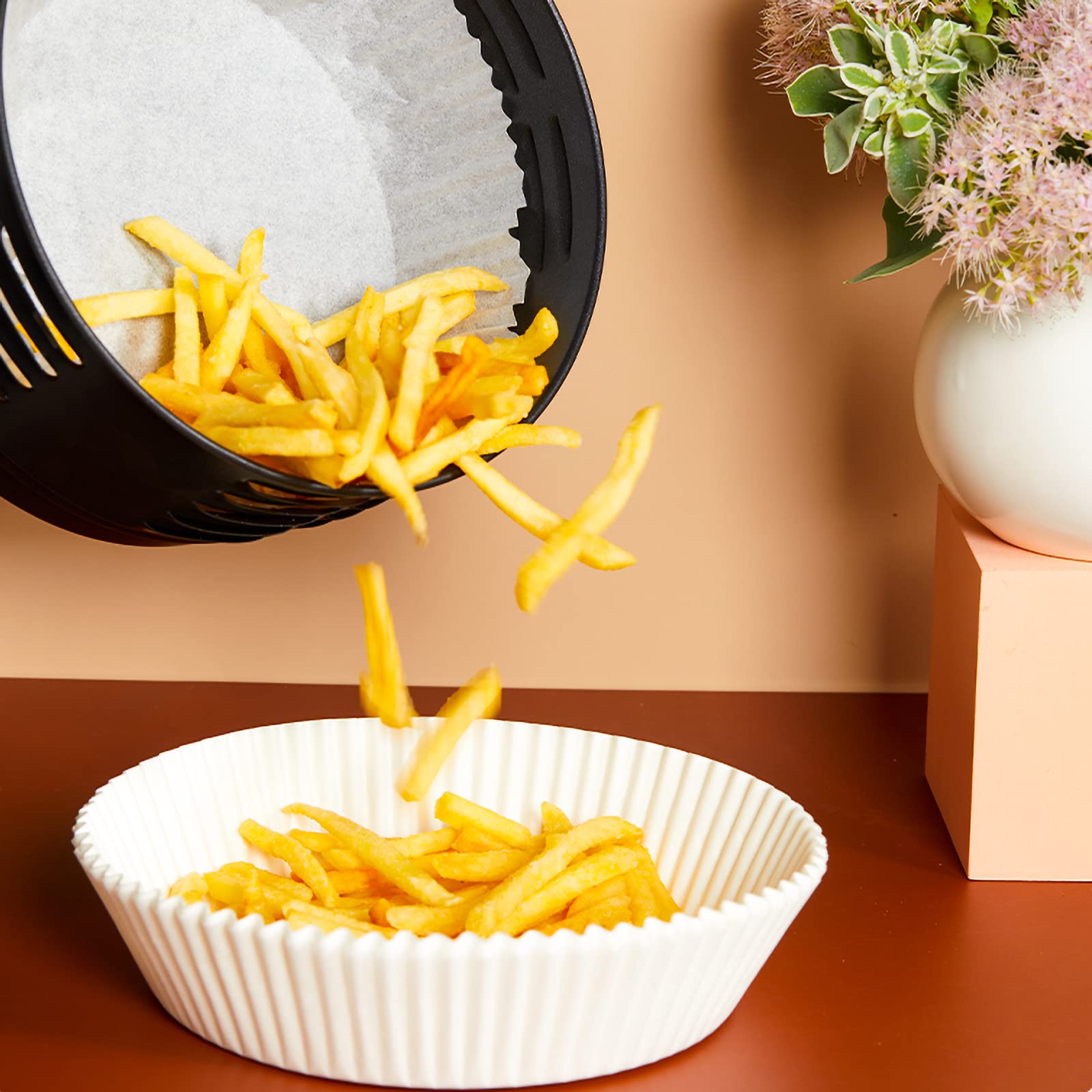 50Pcs Air Fryer Liners - Disposable Non-Stick Parchment Paper for Baking, Roasting & Microwaving | Perfect for Air Fryers, Ovens & Frying Pans | Healthy Cooking & Easy Cleanup