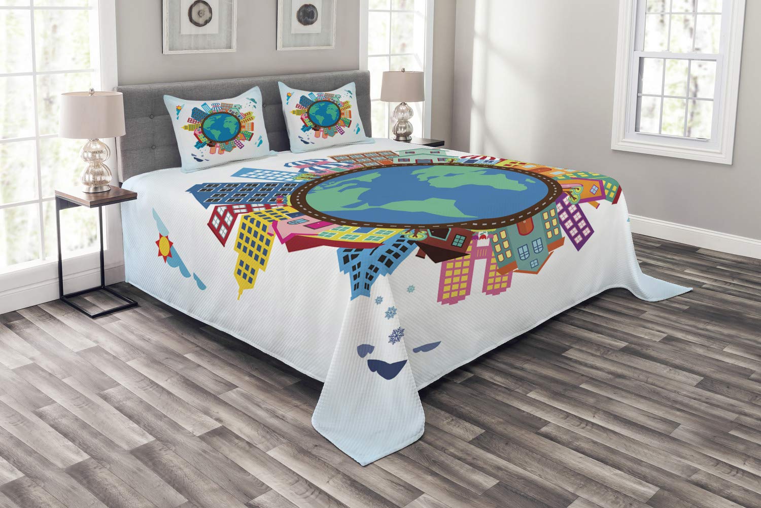 Ambesonne World Map Bedspread Set - King Size 3 Piece Bedding with 2 Pillow Shams, Abstract Cartoon Globe Design with Buildings & Clouds, Multicolor Decorative Quilted Coverlet for Bedroom, Dorm, Travel & Home Decor