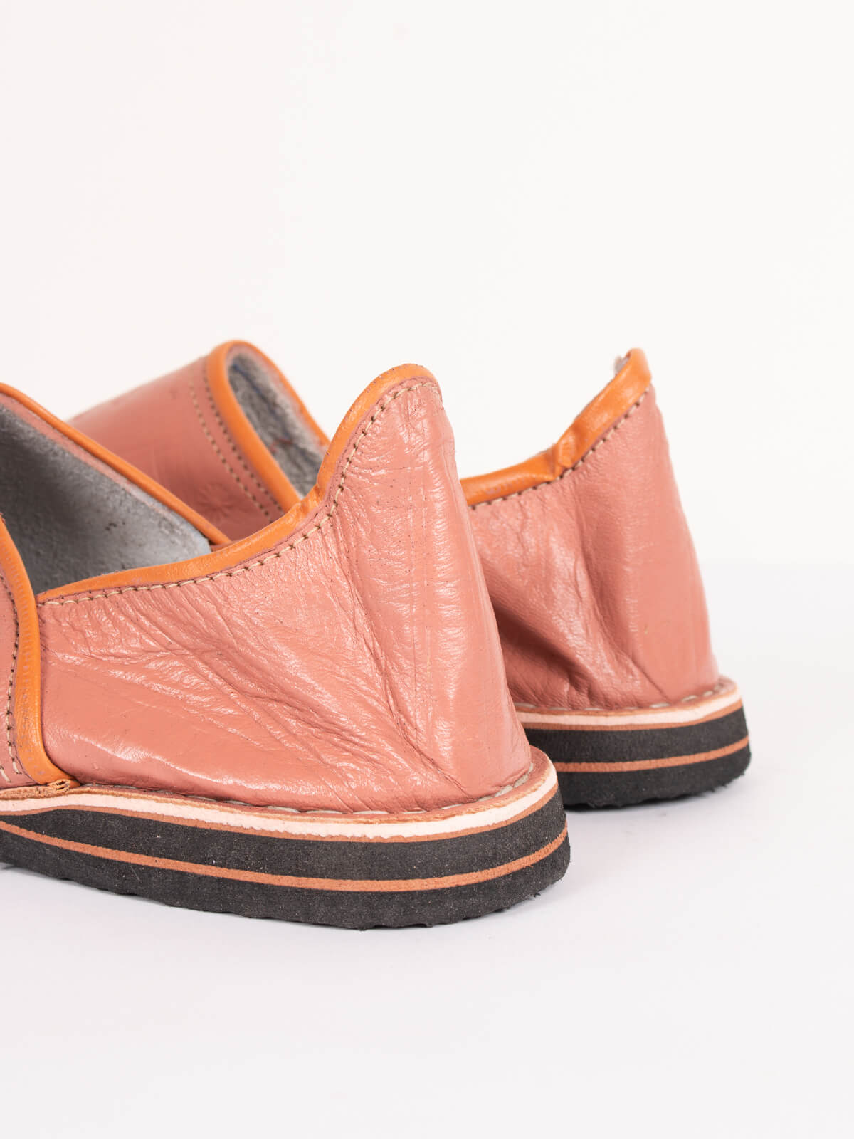 Authentic Moroccan Berber Babouche Slippers - Handmade Leather Comfort Shoes in Terracotta Color | Perfect for Home, Lounge & Cultural Fashion