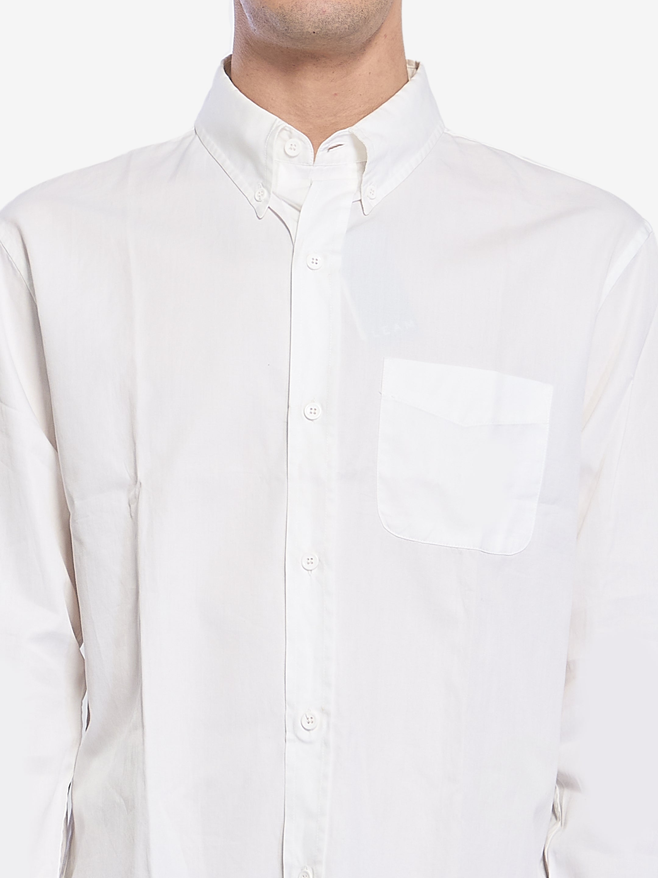 Band Of Outsiders Classic White Button-Down Shirt for Men - Slim Fit Casual Dress Shirt for Office, Date Night & Business Meetings