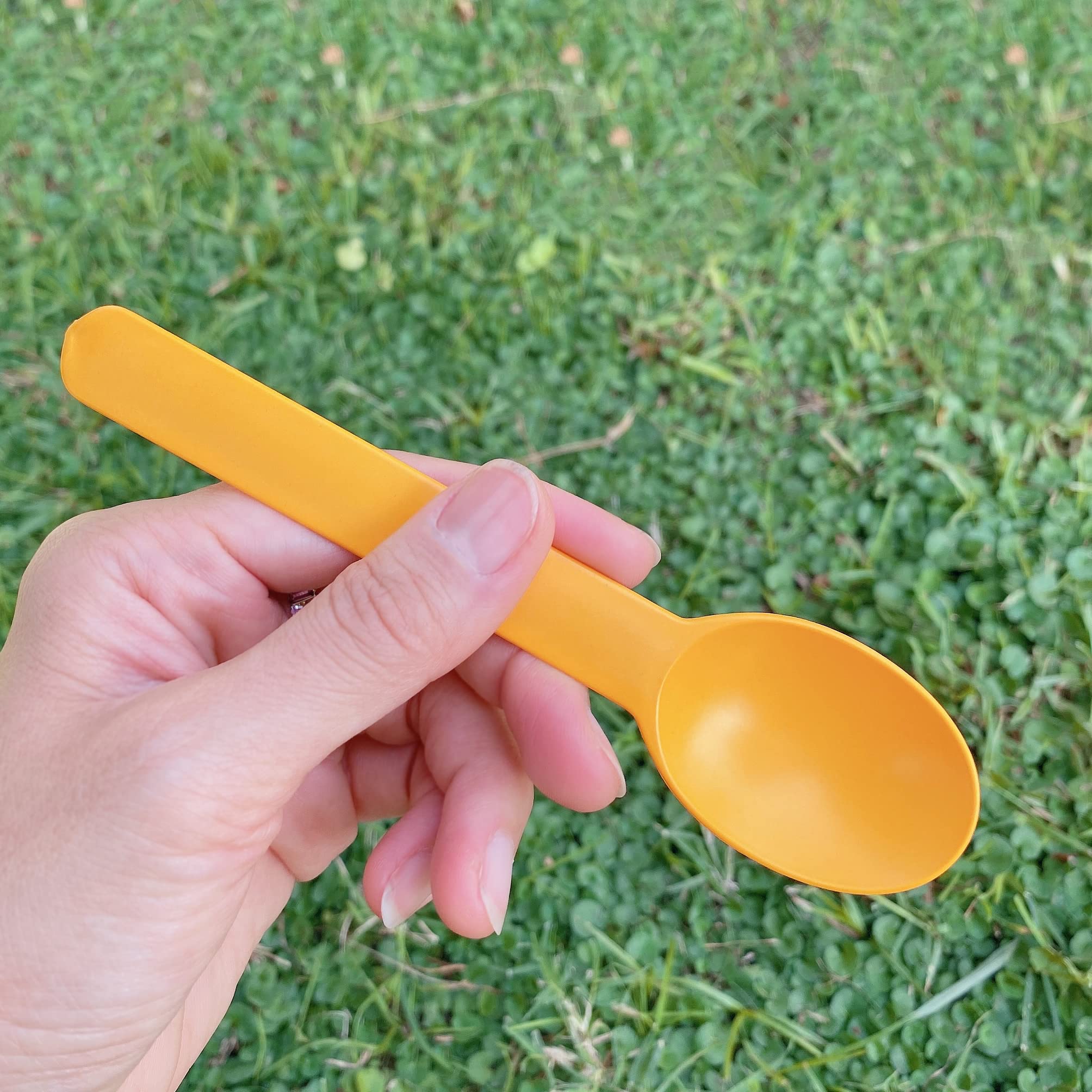 Eco-Friendly Disposable Cornstarch Spoons with Napkins - 500 Pack, Orange | Biodegradable Cutlery for Parties, Picnics & Takeout