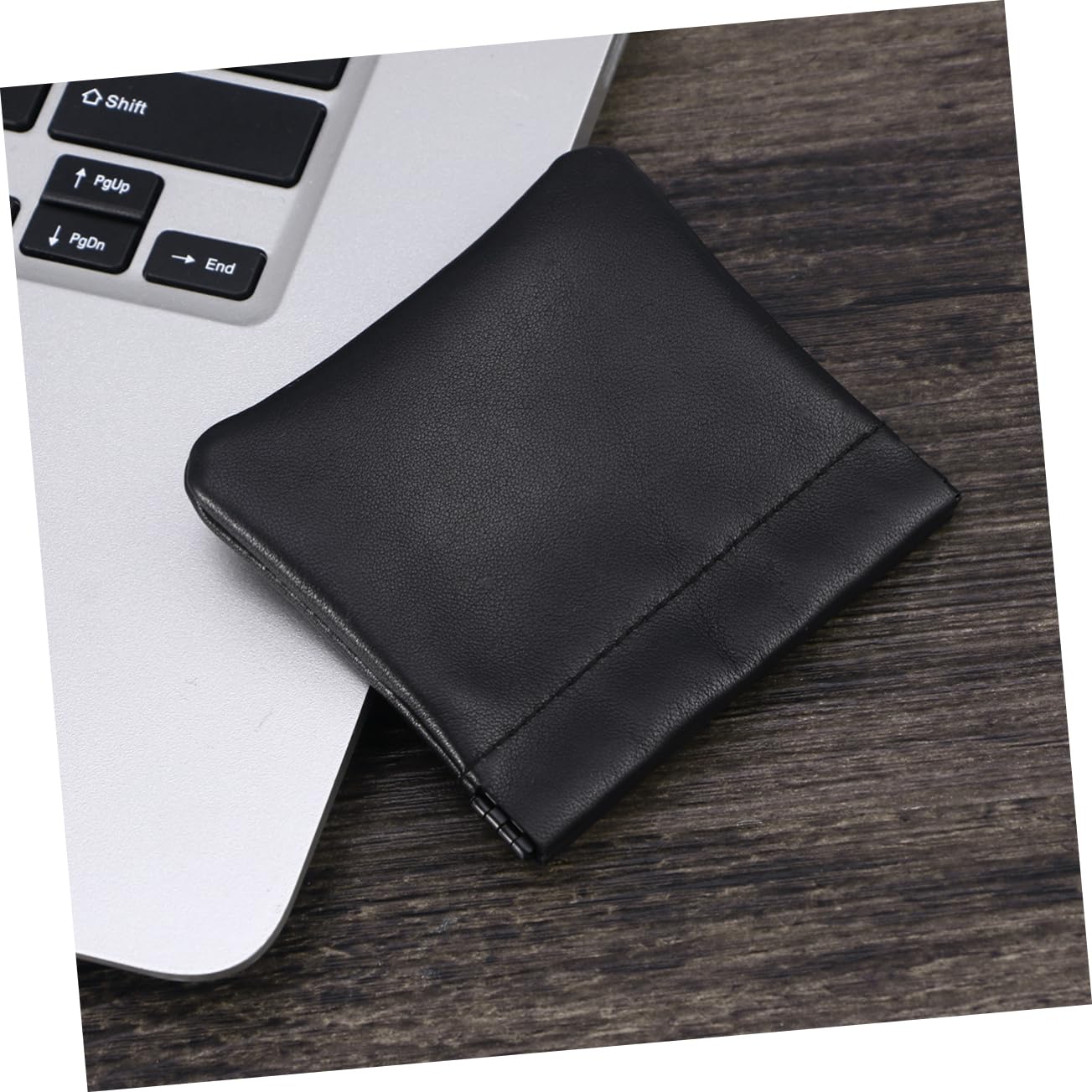 Gadpiparty Ergonomic Earphone Pouch - Soft Protective Case for Headphones, Earbuds, AirPods - Durable Travel Storage & Organizer for Commuting, Workouts, Travel