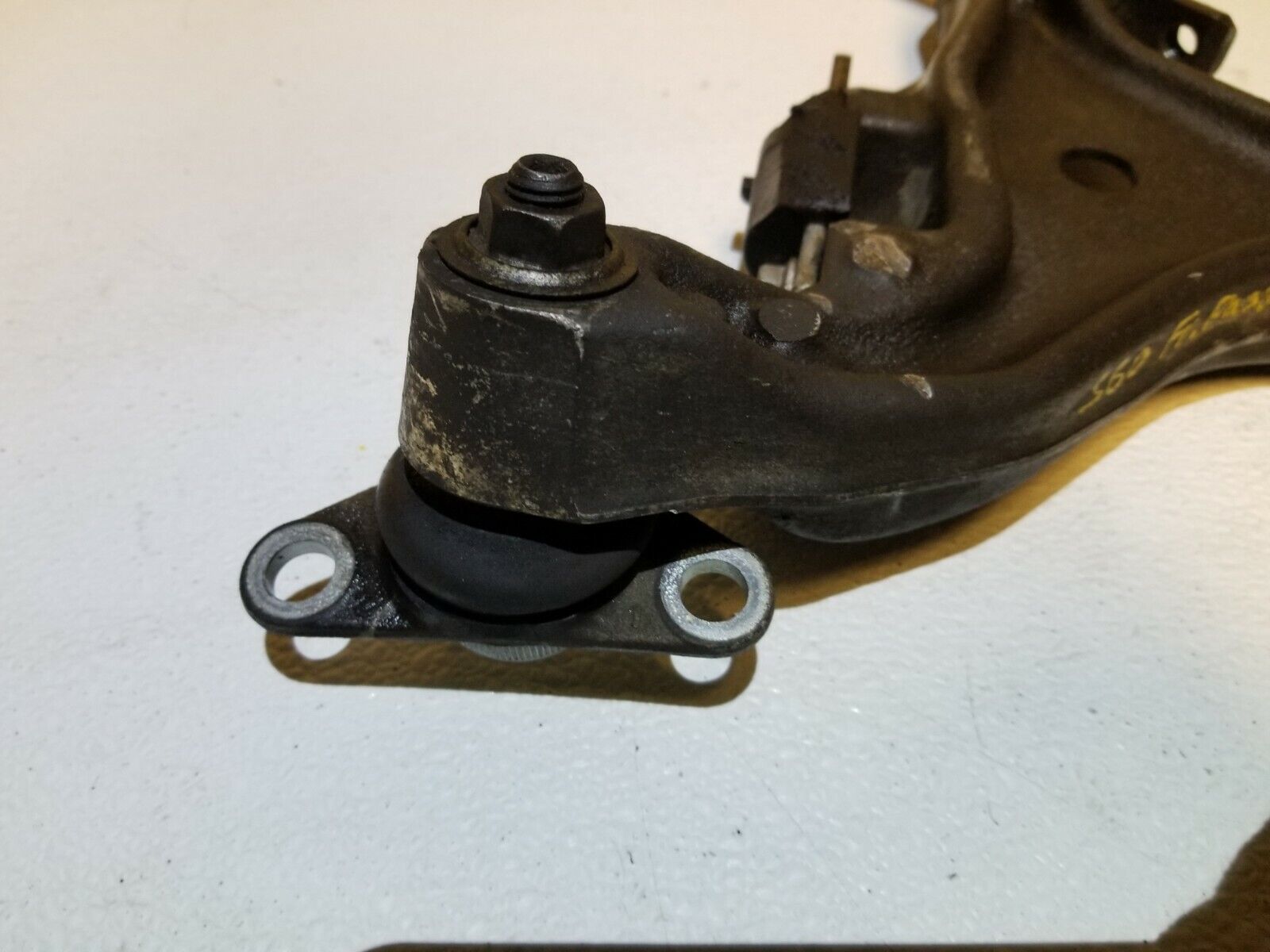 Volvo S60 Front Passenger Side Lower Control Arm 2005-2009 OEM Replacement Part - Perfect for Suspension Repair & Maintenance