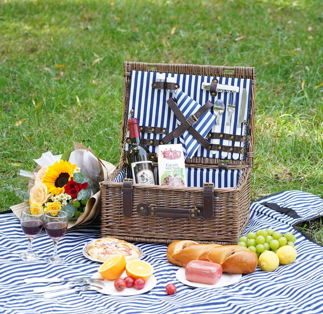 Premium Wicker Picnic Basket for 2 - Complete Outdoor Picnic Set with Willow Hamper, Perfect for Camping, Beach & Romantic Dates - Ideal Anniversary Gift & Party Essentials
