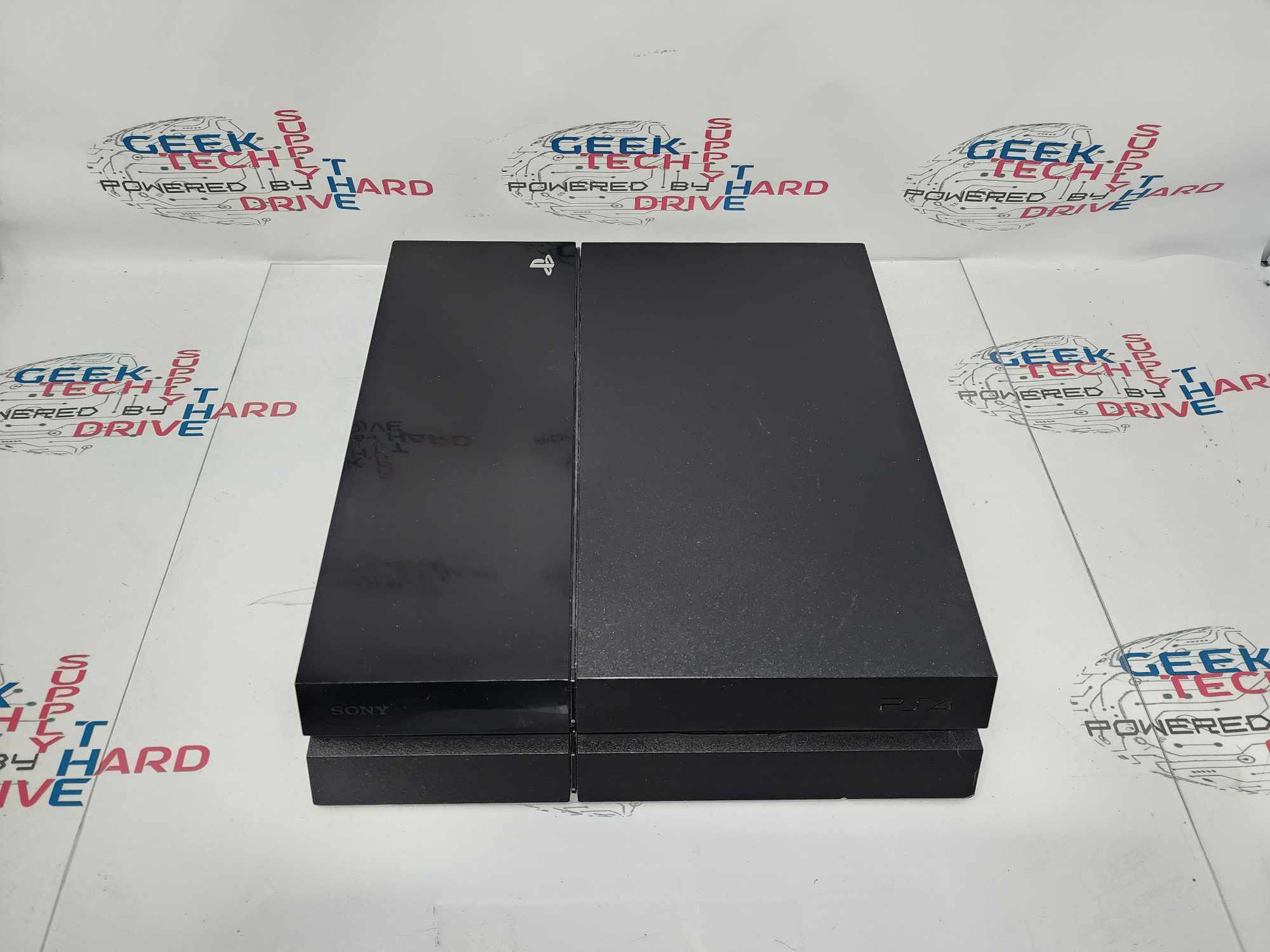 Refurbished Sony PlayStation 4 Slim 500GB Console (CUH-1115A) with Controller & Cables - Grade C | Perfect for Gaming, Streaming & Home Entertainment