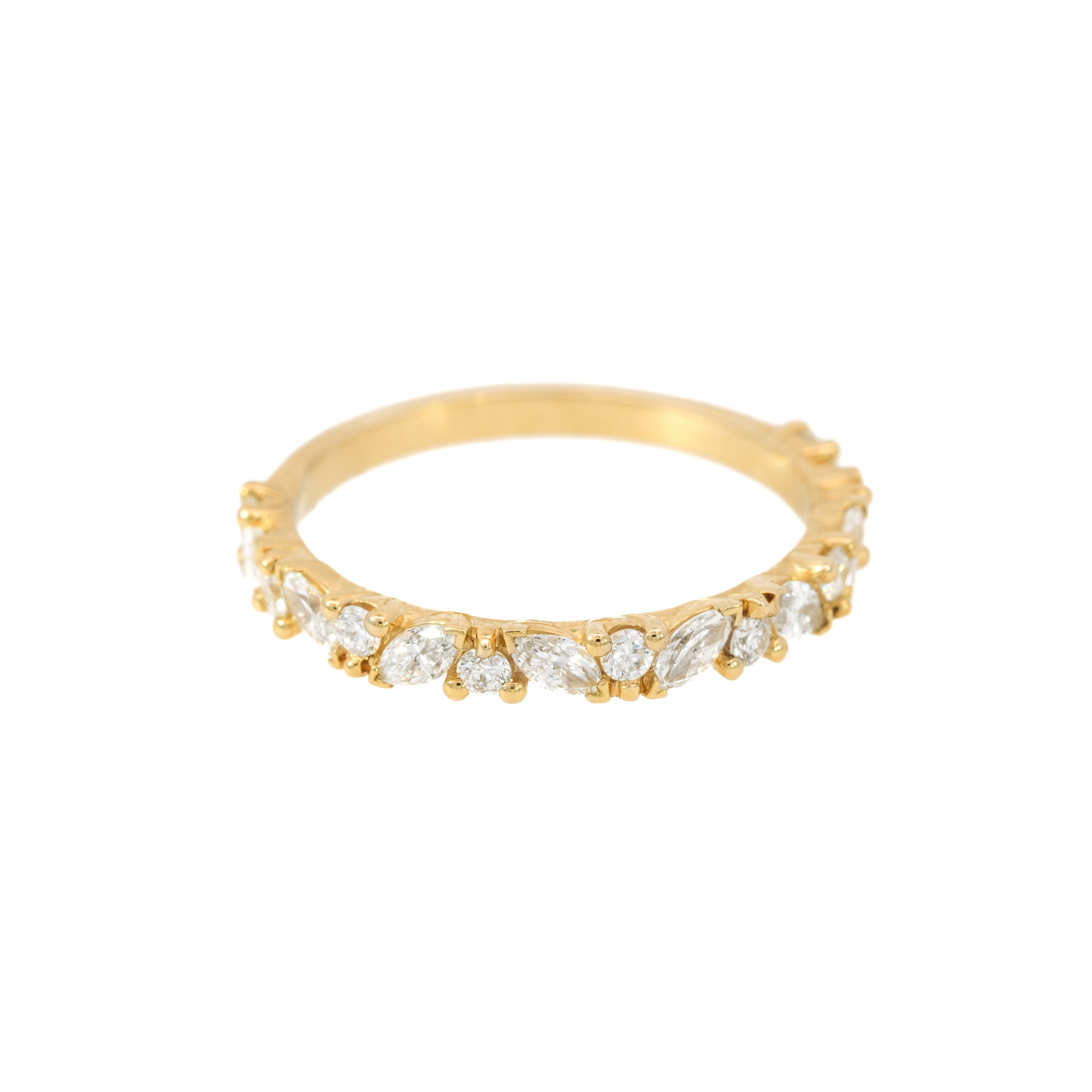 Lillianne Diamond Band Ring for Women - Elegant Wedding, Engagement & Anniversary Jewelry Gift - Perfect for Special Occasions & Everyday Wear