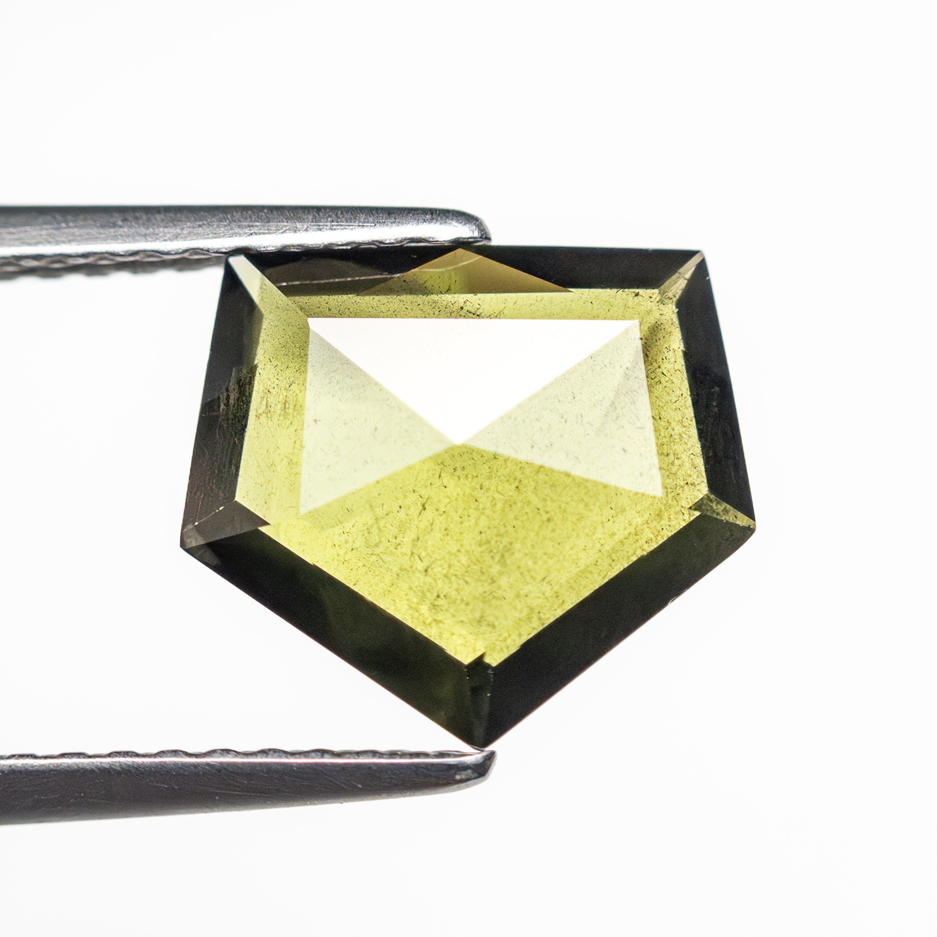 1.92ct Natural Pentagon Rose Cut Sapphire - 10.16x9.10x2.13mm Loose Gemstone for Jewelry Making, Engagement Rings & Unique Gifts