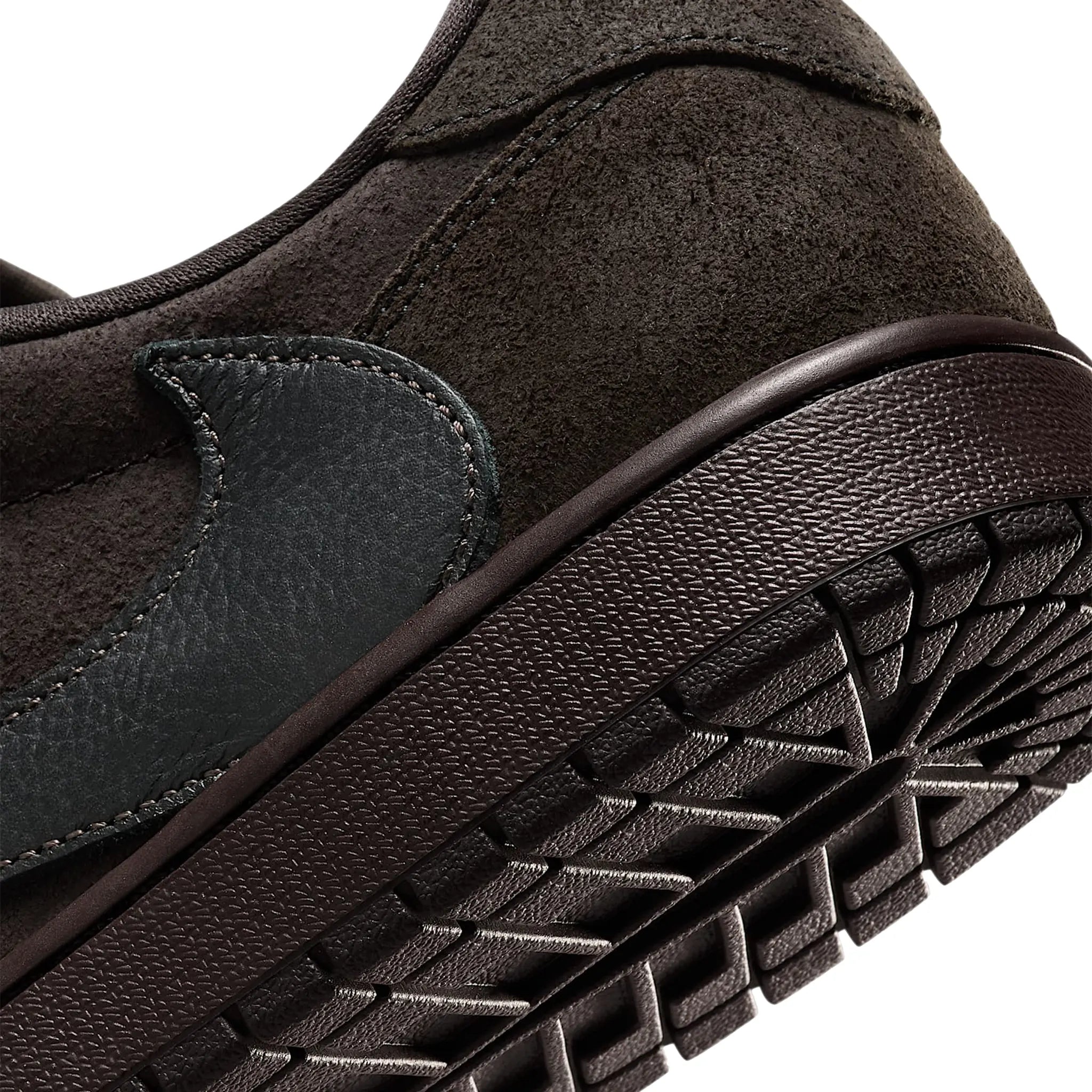 Travis Scott x Air Jordan 1 Low OG SP Velvet Brown Sneakers - Limited Edition Retro Basketball Shoes for Men - Perfect for Streetwear, Sneaker Collecting & Casual Fashion