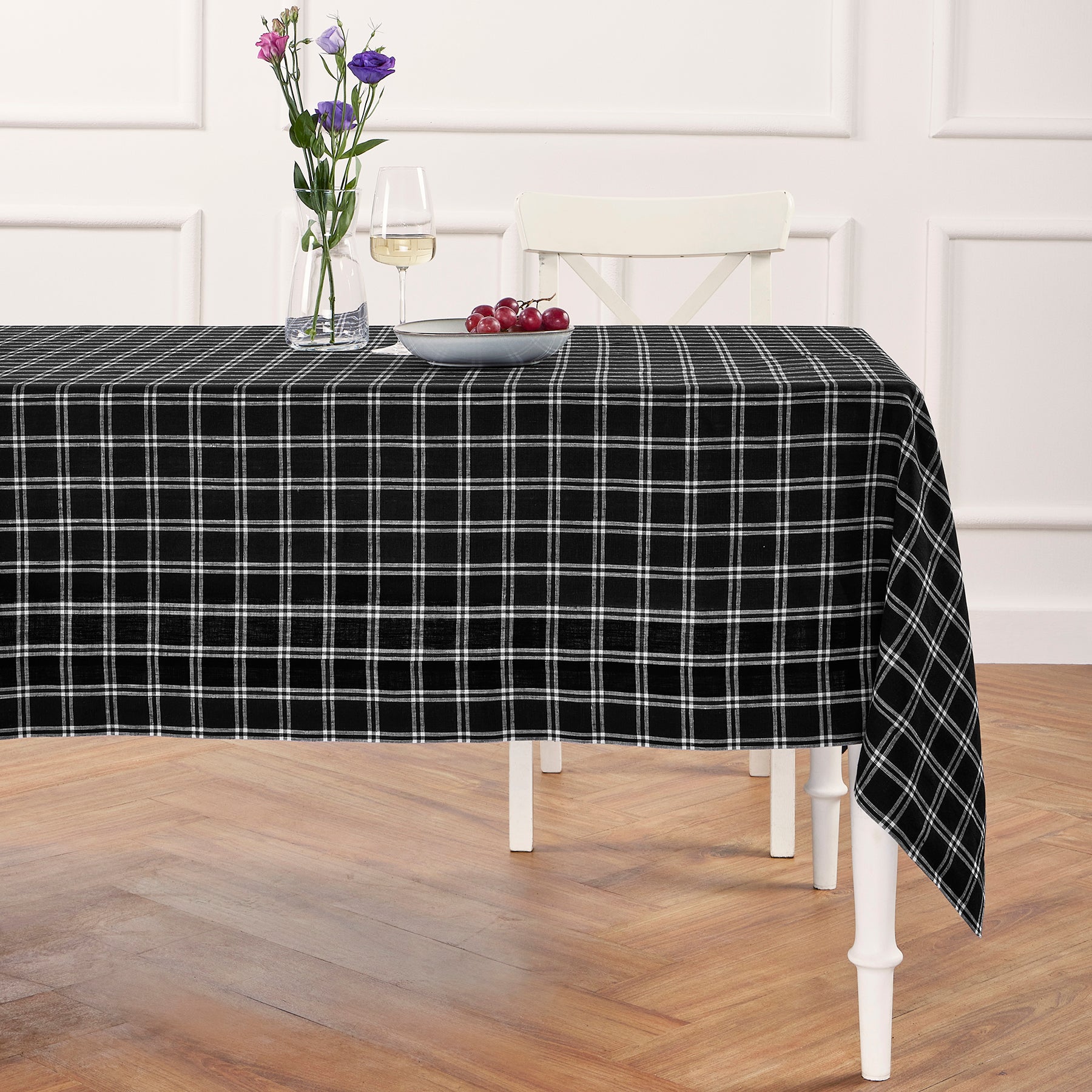 Premium Marseille Plaid Tablecloth - Waterproof & Stain-Resistant - Perfect for Dining, Picnics & Outdoor Events