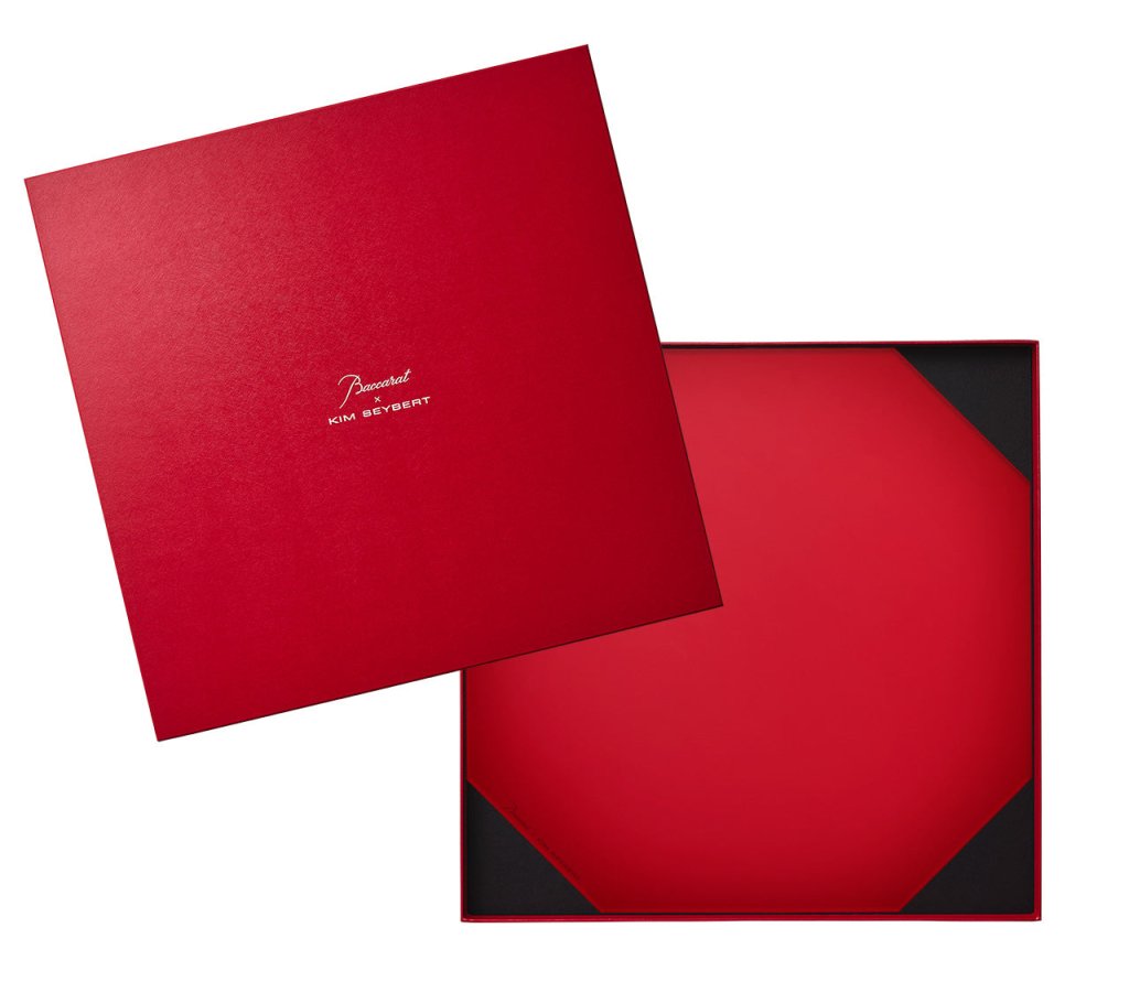 Premium Red Placemats Set of 4 - Non-Slip Dining Table Mats for Everyday Use & Special Occasions - Elegant Home Decor & Dinner Party Essentials