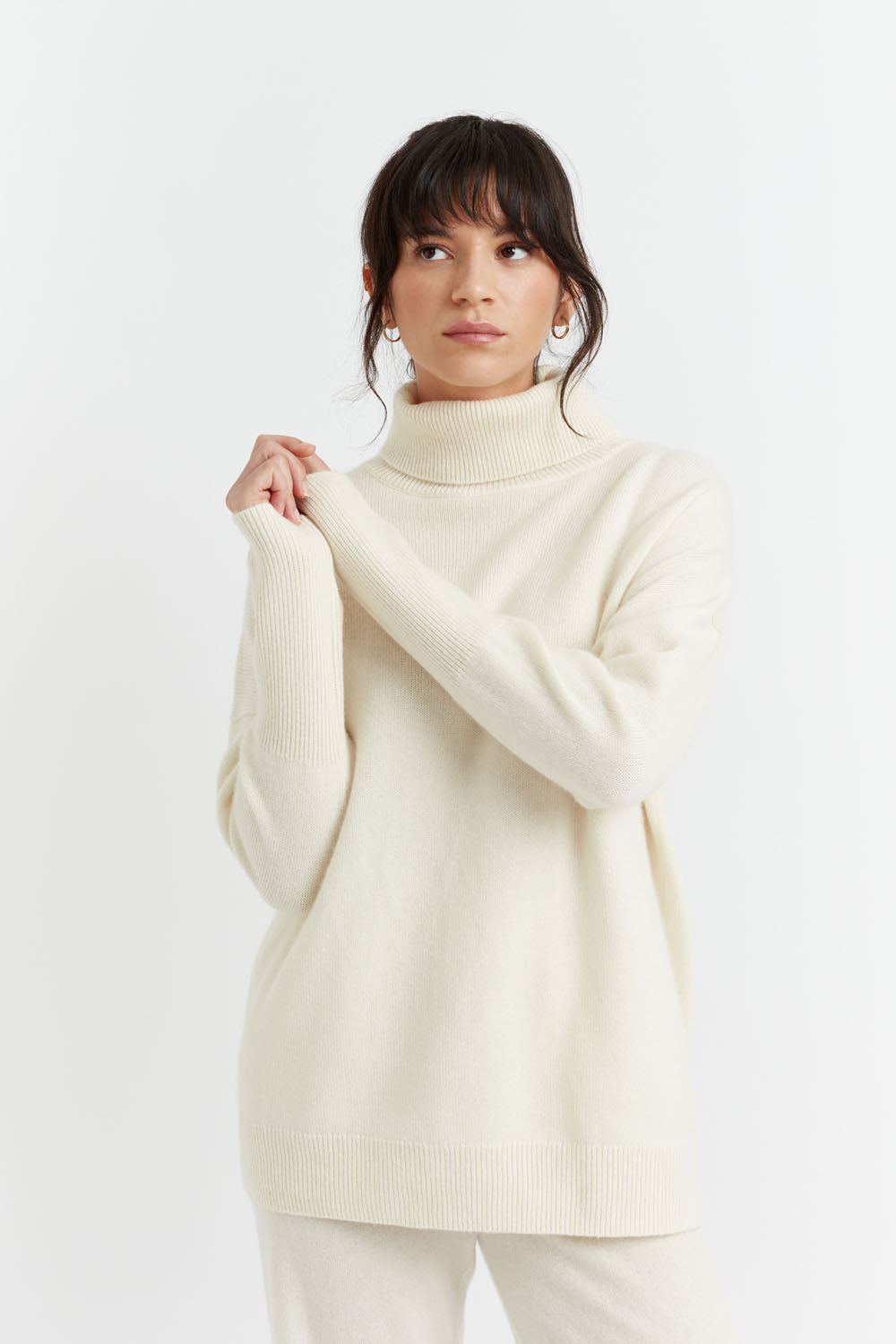 Luxury Pure Cashmere Roll Neck Sweater for Women & Men - Soft & Warm Winter Knitwear for Office, Travel & Casual Wear