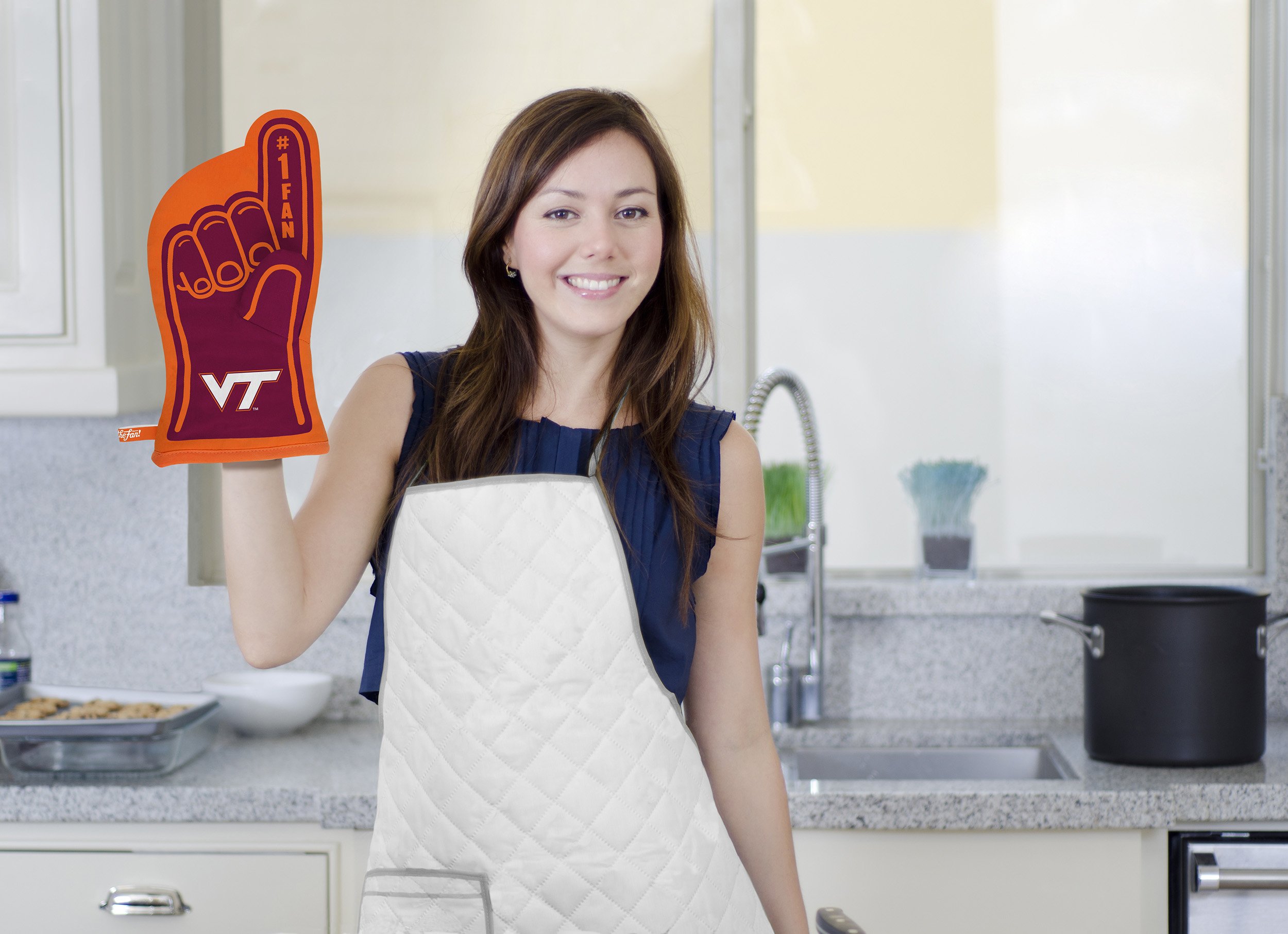 YouTheFan NCAA #1 Oven Mitt - Heat Resistant Kitchen Glove for Baking, Grilling & Cooking - Perfect for College Sports Fans & Home Chefs