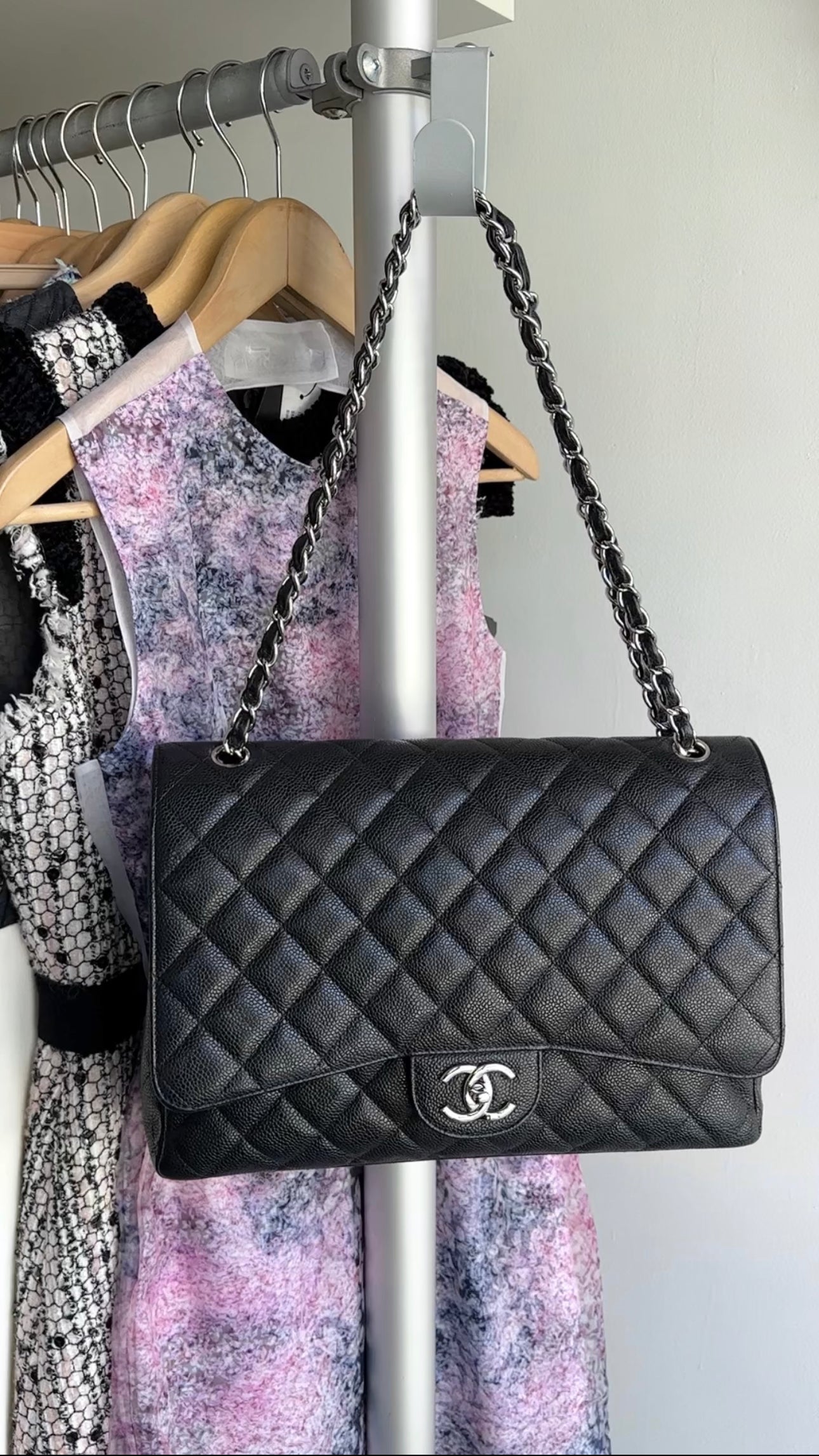 Chanel Black Caviar Leather Maxi Classic Double Flap Handbag - Luxury Designer Shoulder Bag for Women, Perfect for Evening Events & Special Occasions
