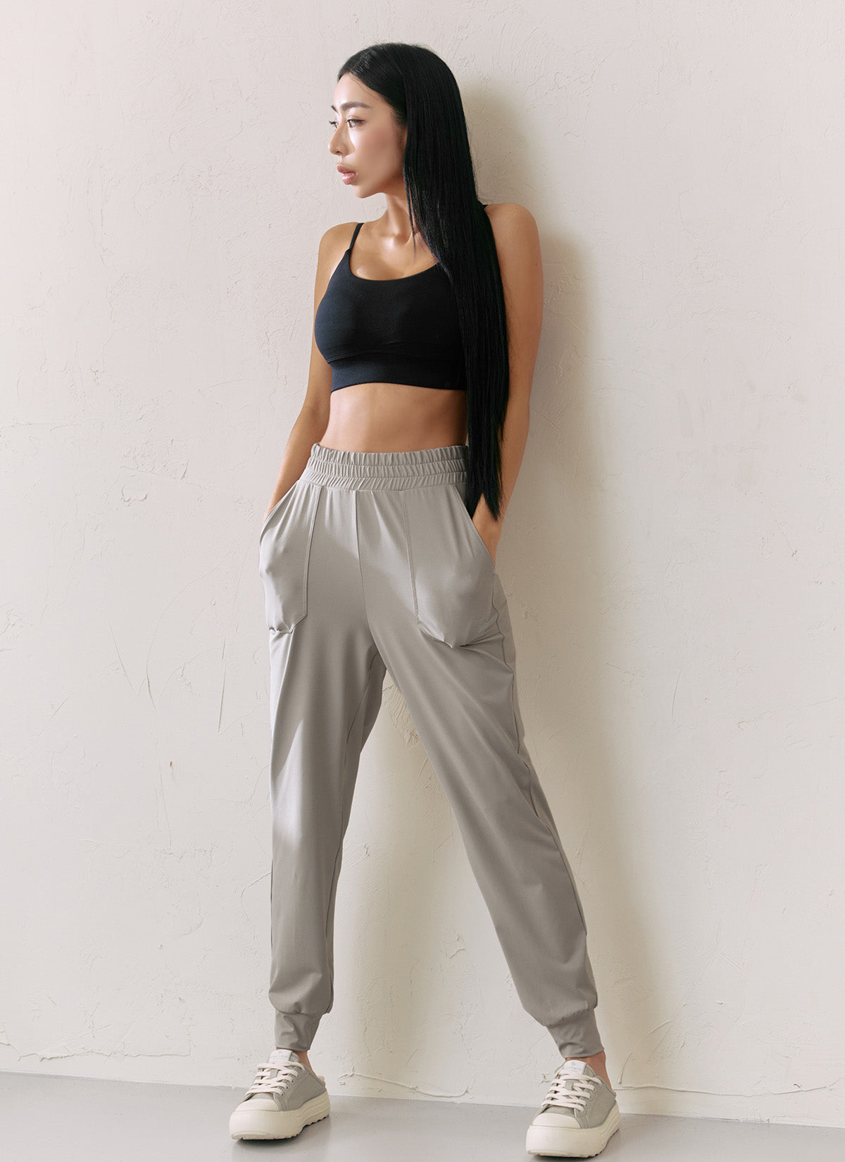Medium Feather In Band Jogger Pants for Women - Lightweight Comfortable Yoga Lounge Pants for Running, Workout, and Casual Wear