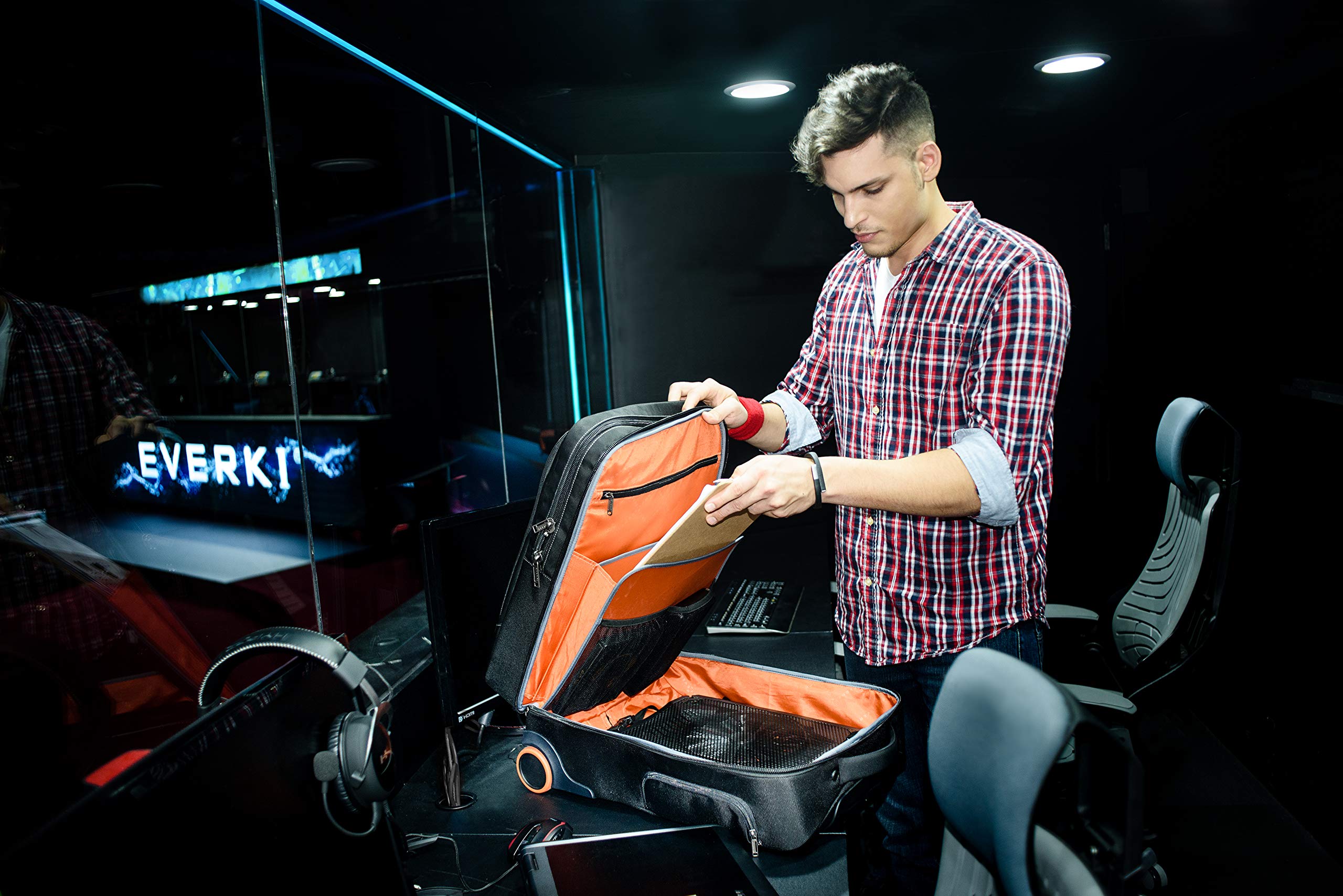 Everki Wheeled Carry-On Rolling Laptop Bag - Lightweight Trolley Bag for Business Travel & Gaming - 17.3-18.4