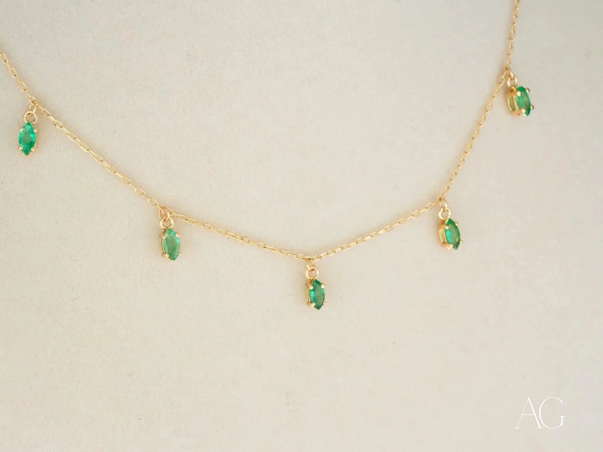 18k Gold Emerald Necklace - Elegant Green Gemstone Jewelry for Women | Perfect for Weddings, Parties & Special Occasions