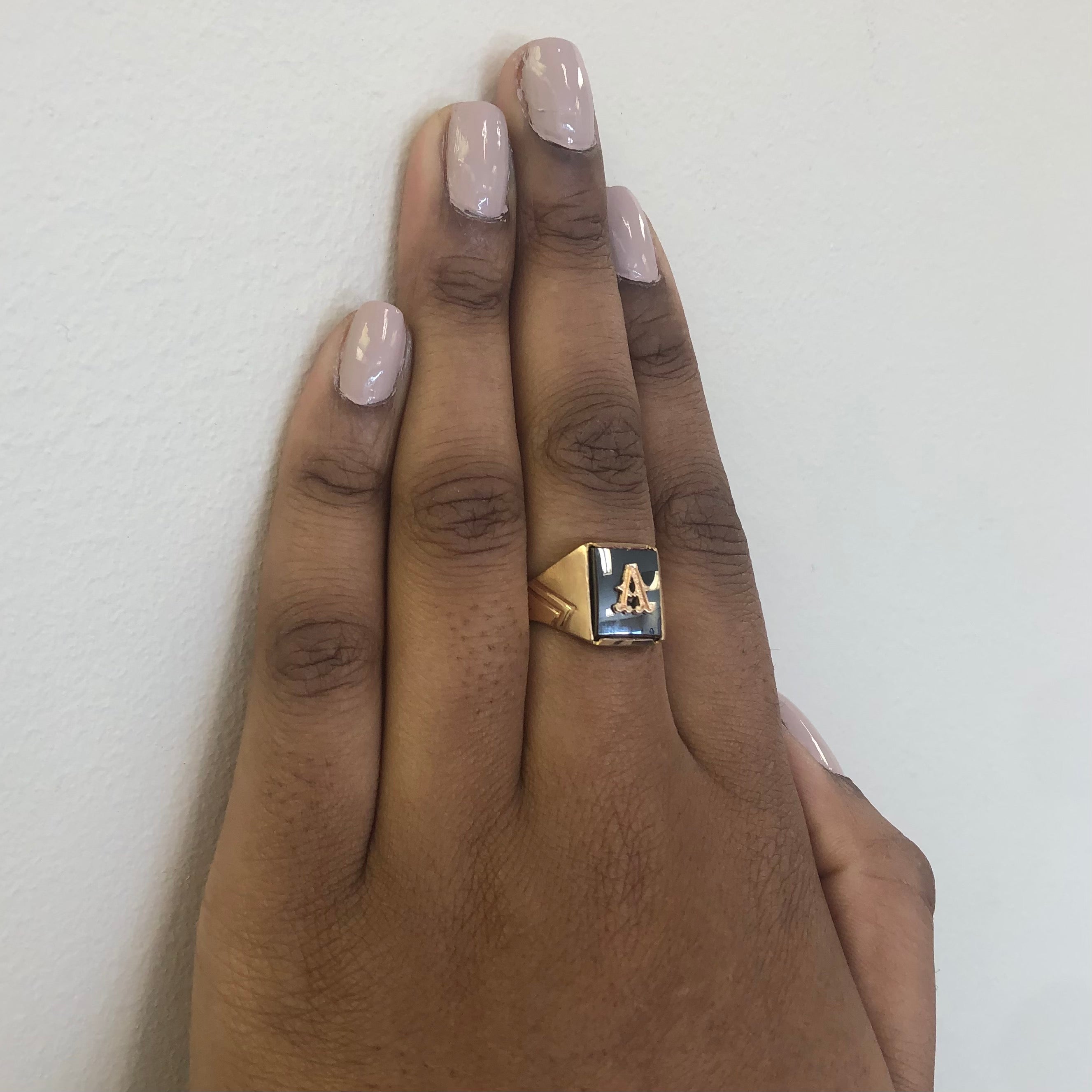 A Hematite Ring for Women - 8.50ct Genuine Hematite Stone - Size 9.75 - Elegant Silver Jewelry for Everyday Wear, Gift Giving & Special Occasions