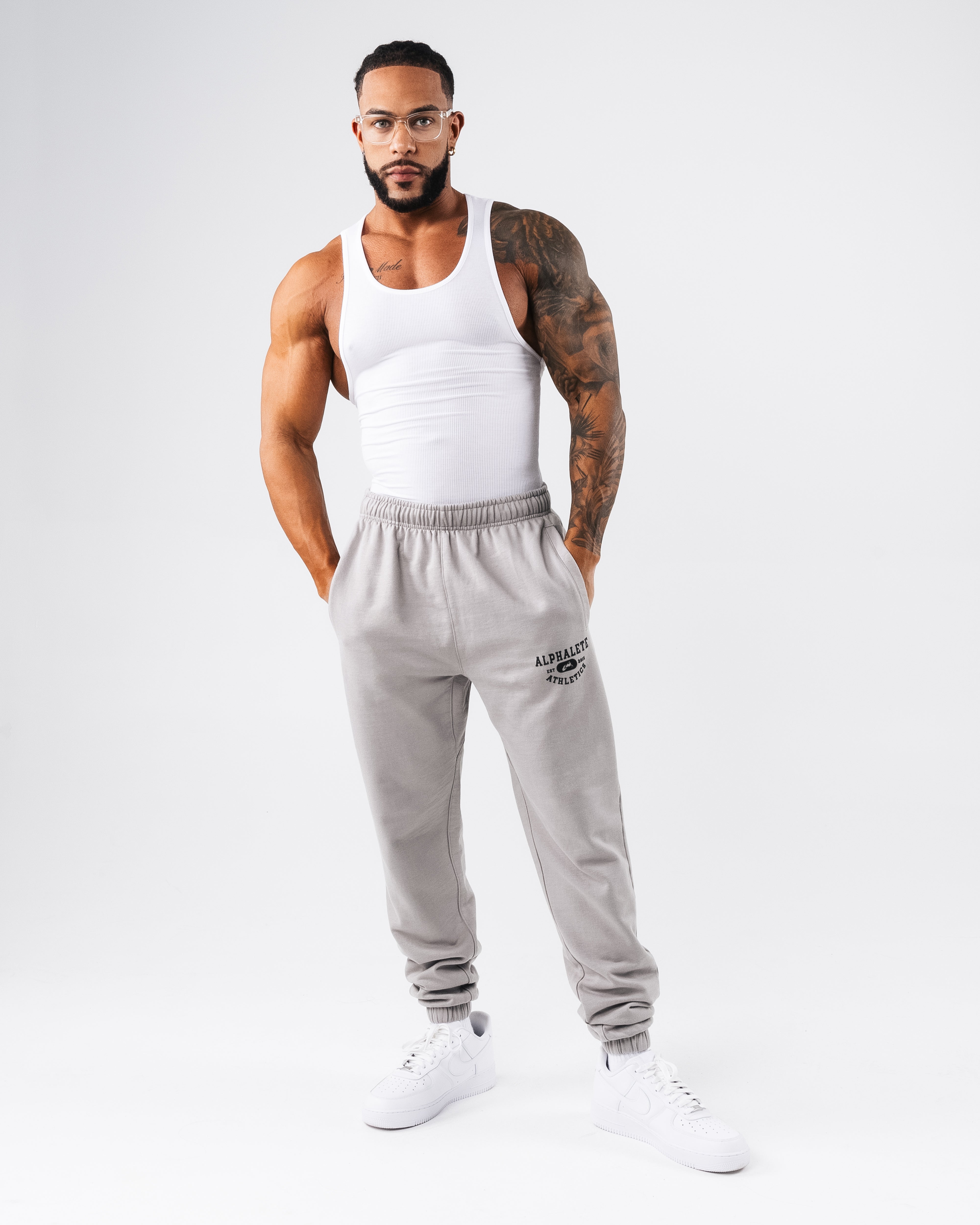 Vintage Jogger Pants for Men - Retro Casual Sweatpants with Elastic Waist & Pockets | Perfect for Lounge Wear, Gym, and Street Style Fashion