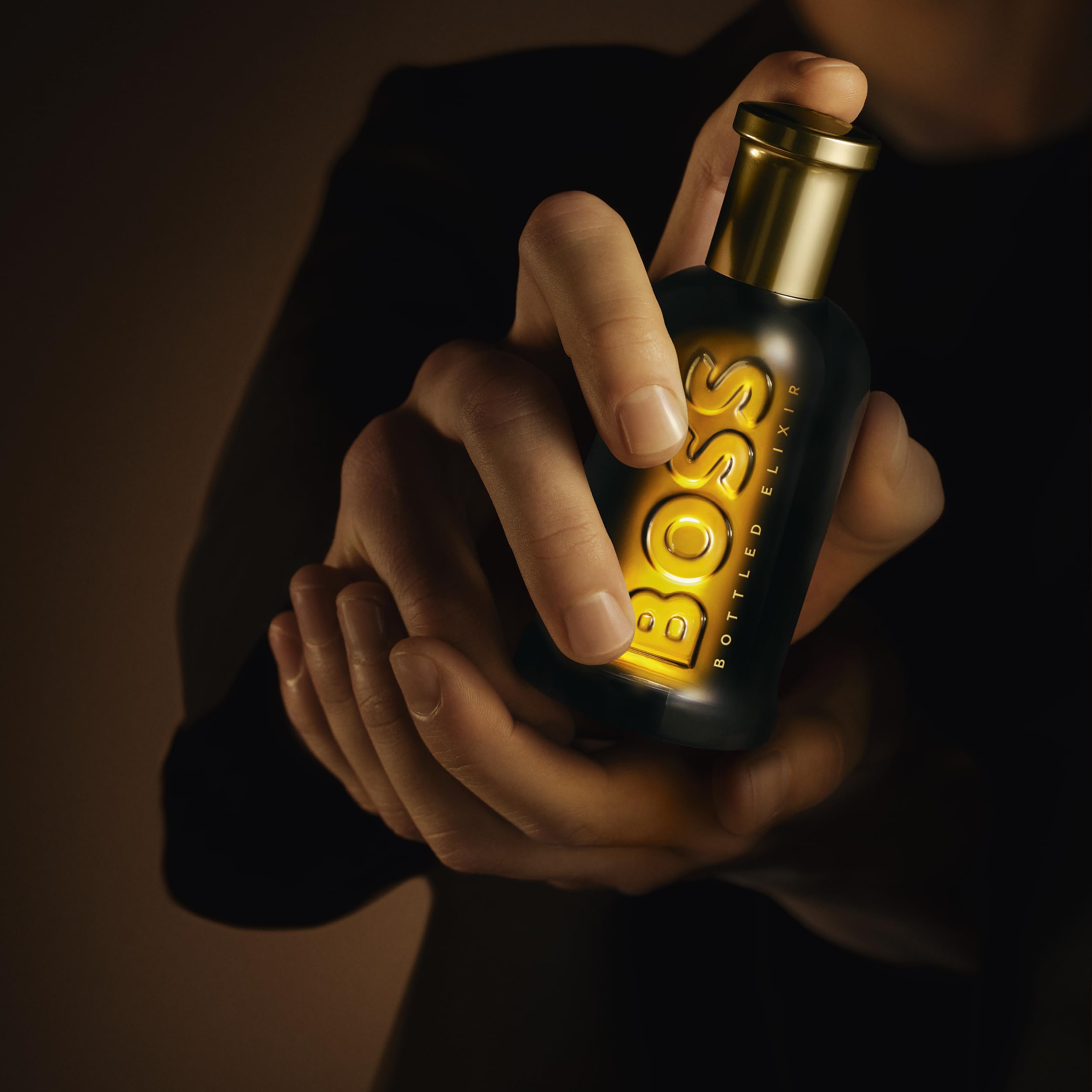 Hugo Boss Bottled Elixir Parfum for Men - Premium Woody Cologne with Incense, Vetiver & Cedarwood Notes - Long Lasting Fragrance Spray - Perfect for Date Night, Office & Special Occasions